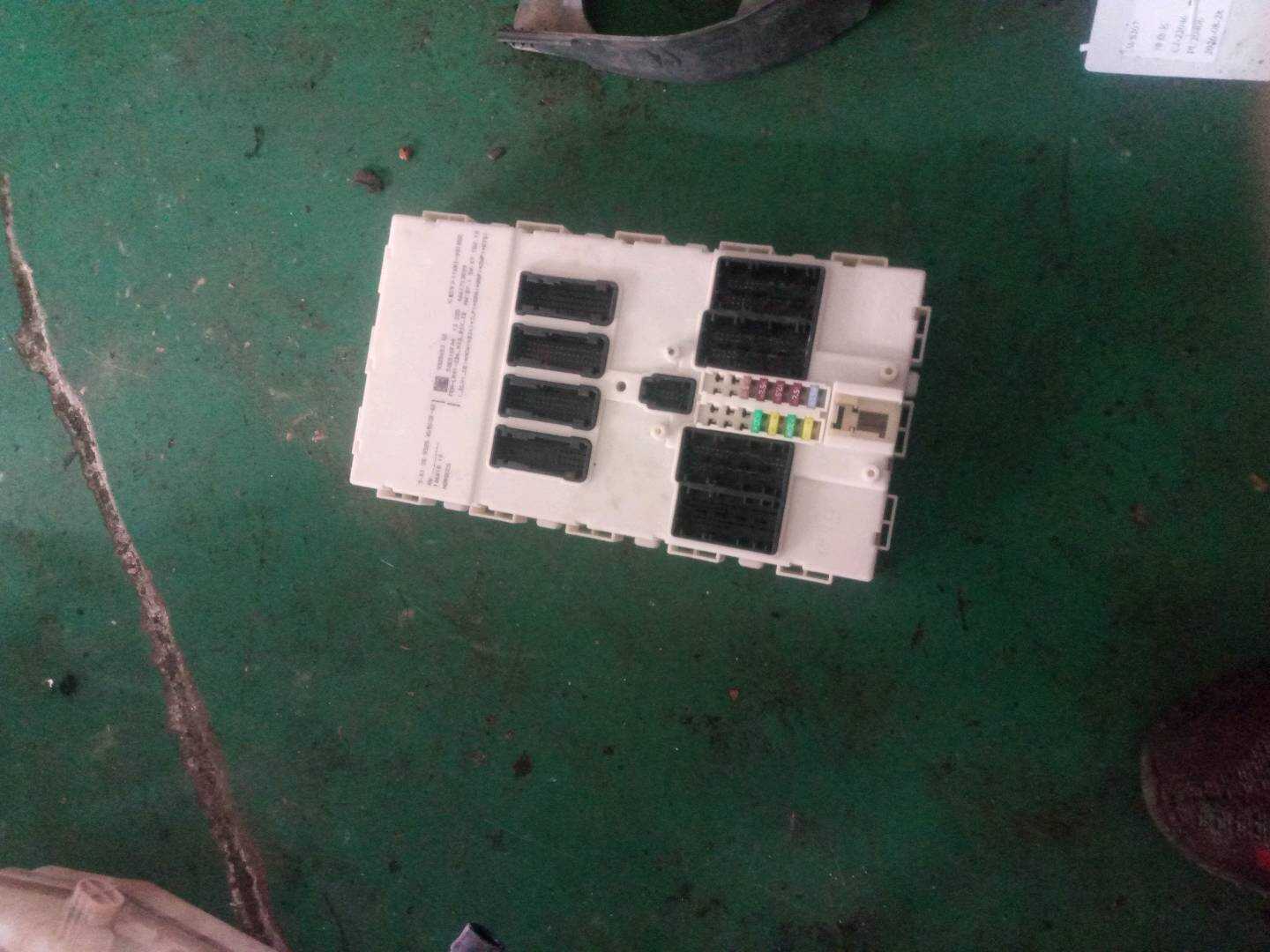 61355B5DA68 车身控制模块