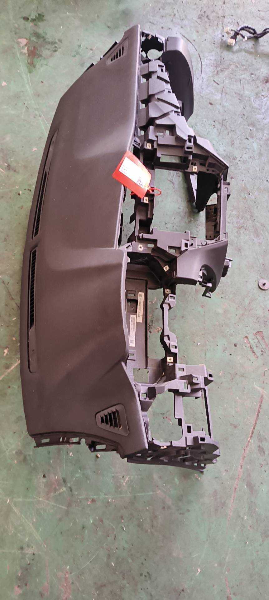 682005MA0A Dashboard Shell
