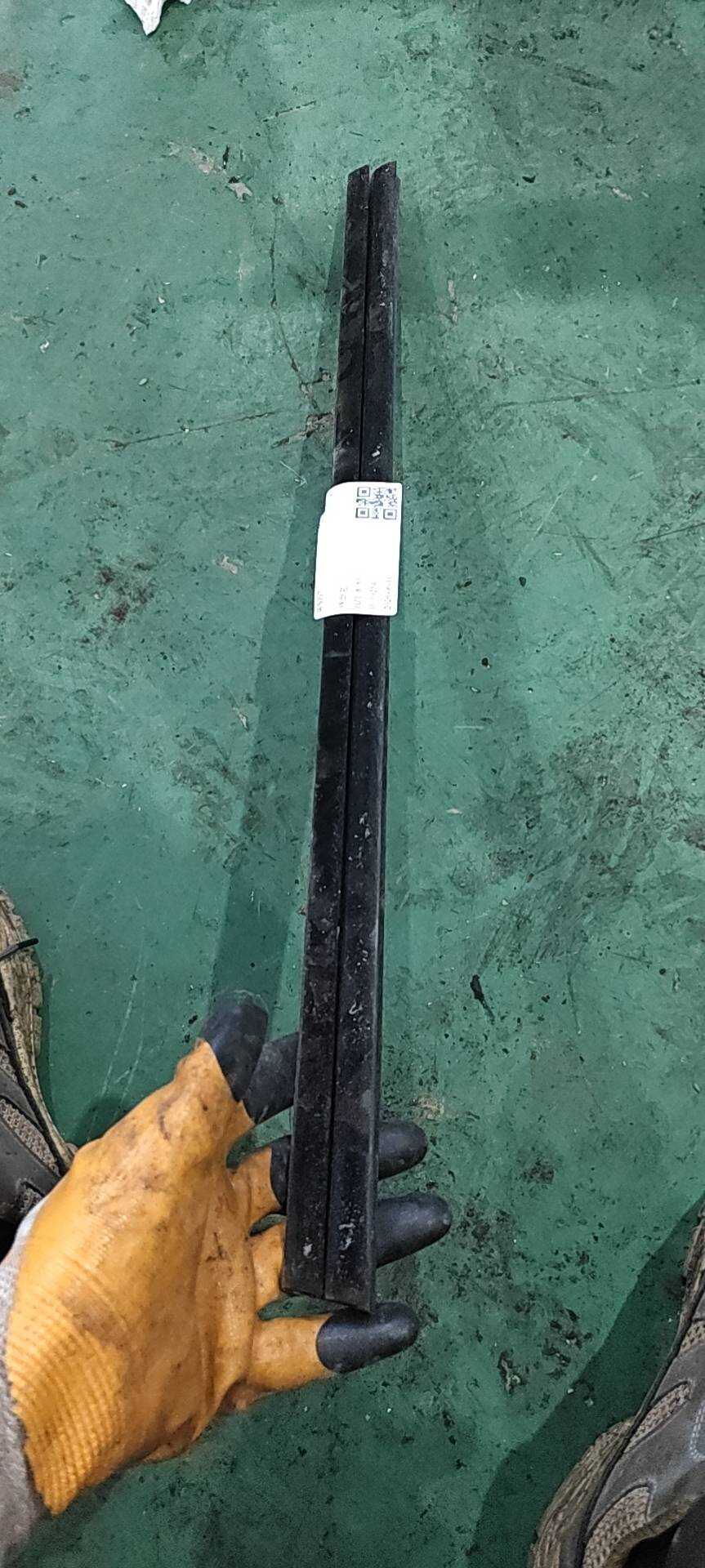 72835TR0A01 后门玻璃压条（右内）