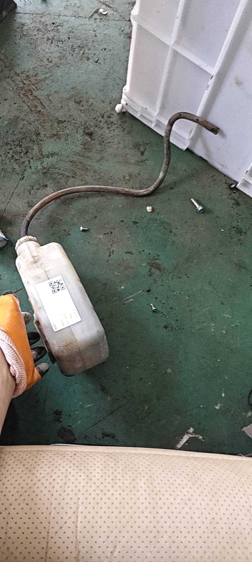 19101R5AA00 散热器补水壶