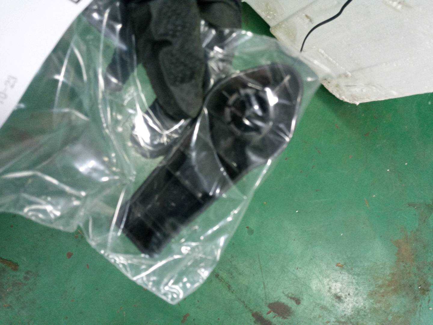 A16991800237E94 背部调节装置装饰环