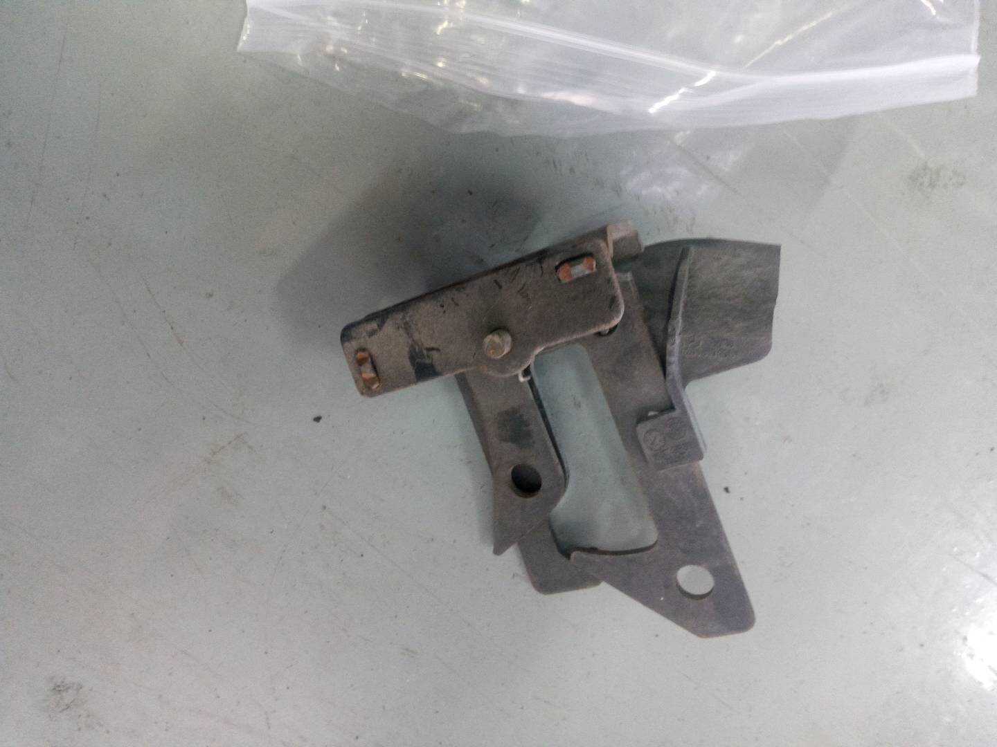 A2048800064 Hood Latch Hook