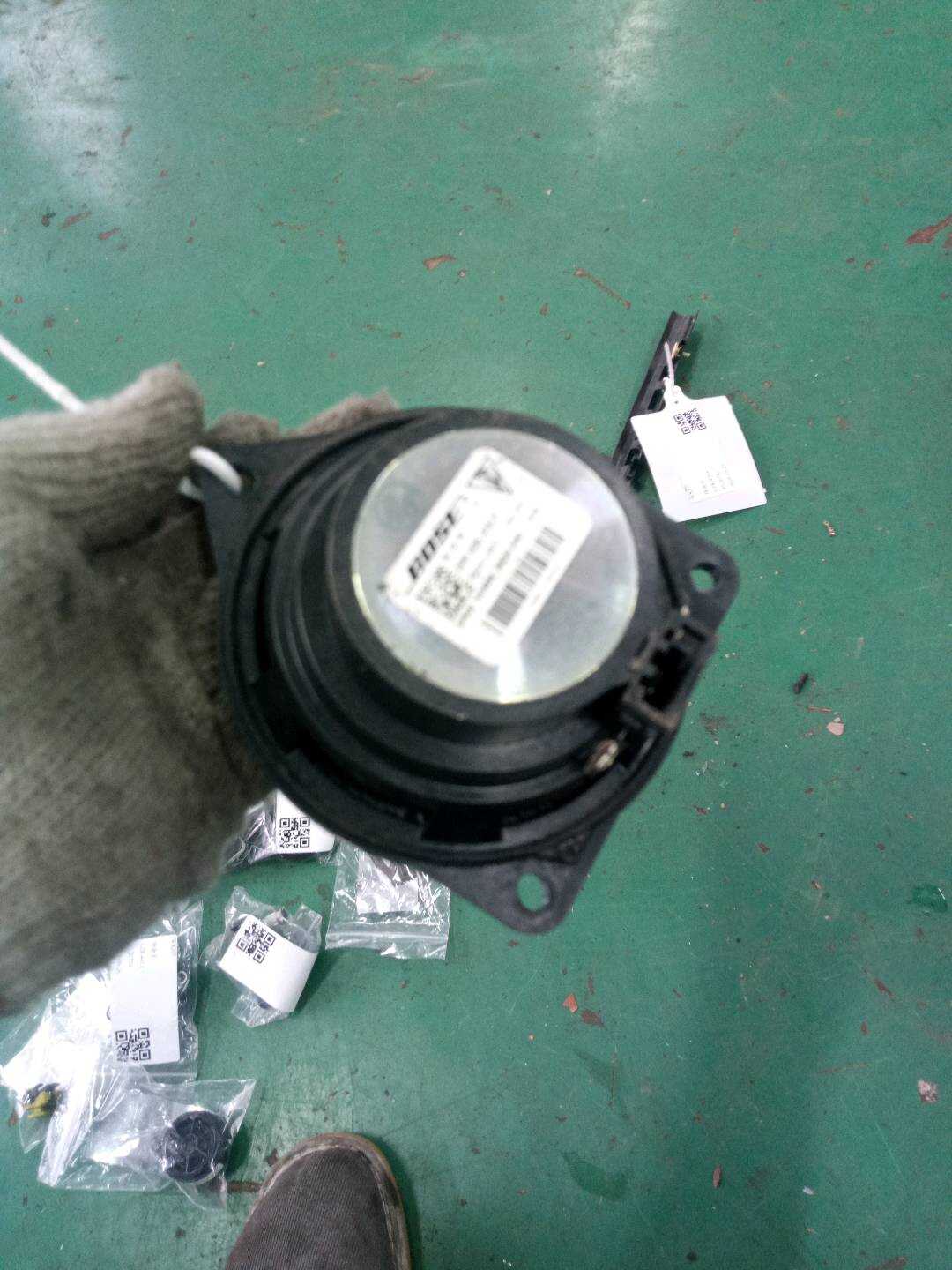 7PP035415F Front Door Tweeter