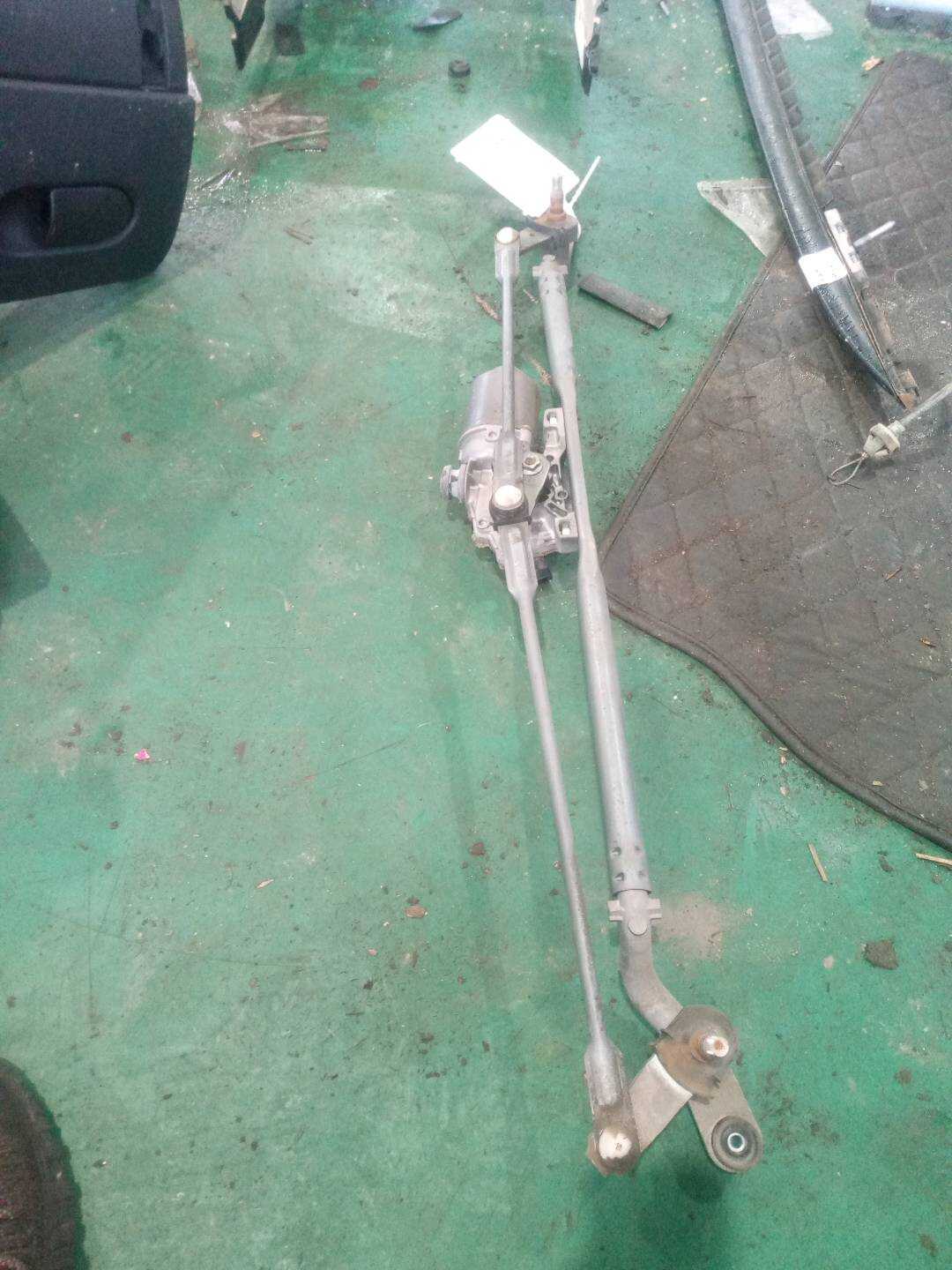 61617419787 前风挡雨刮器总成