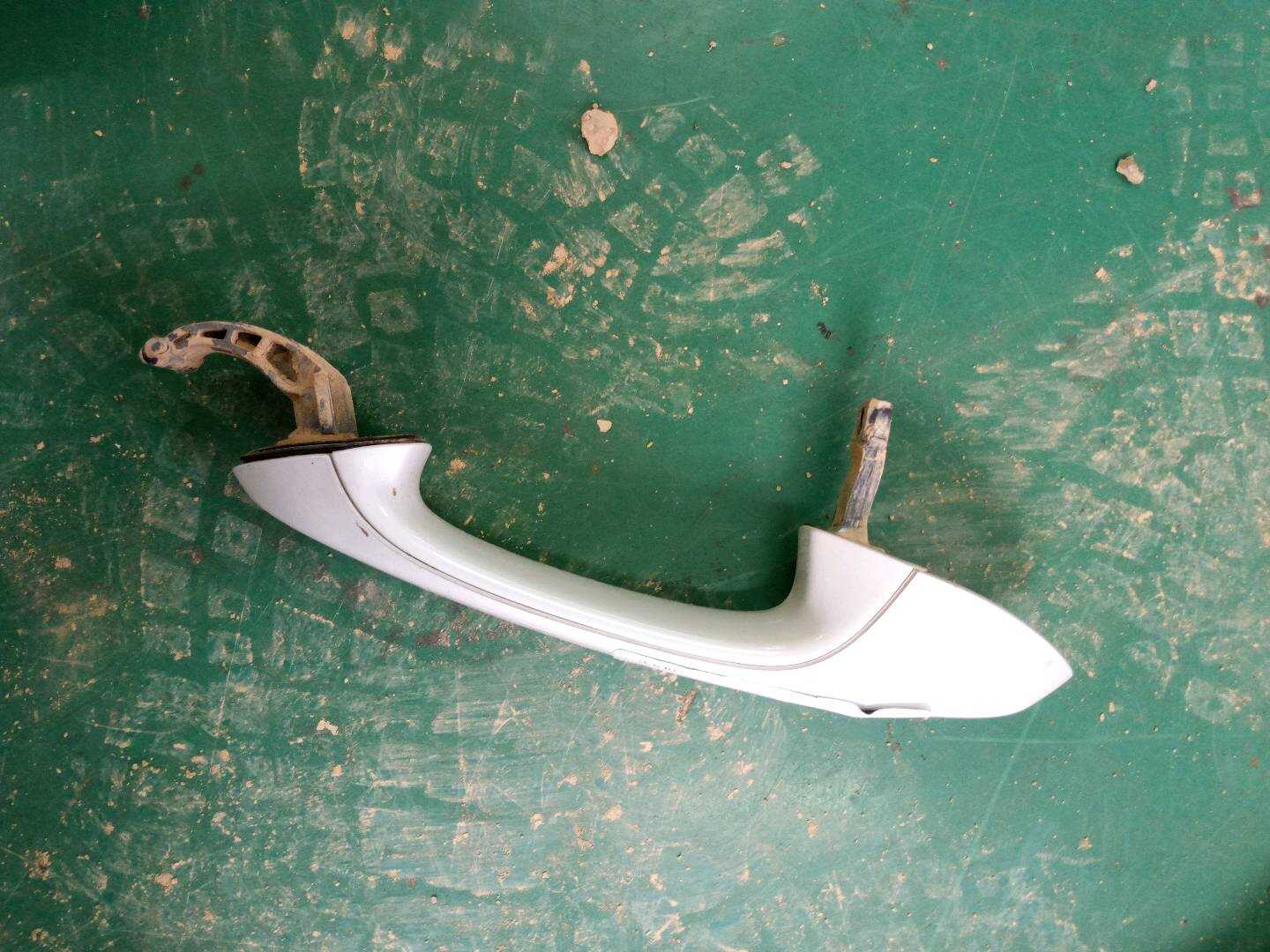 51217489321 Rear Door Outer Handle, Left