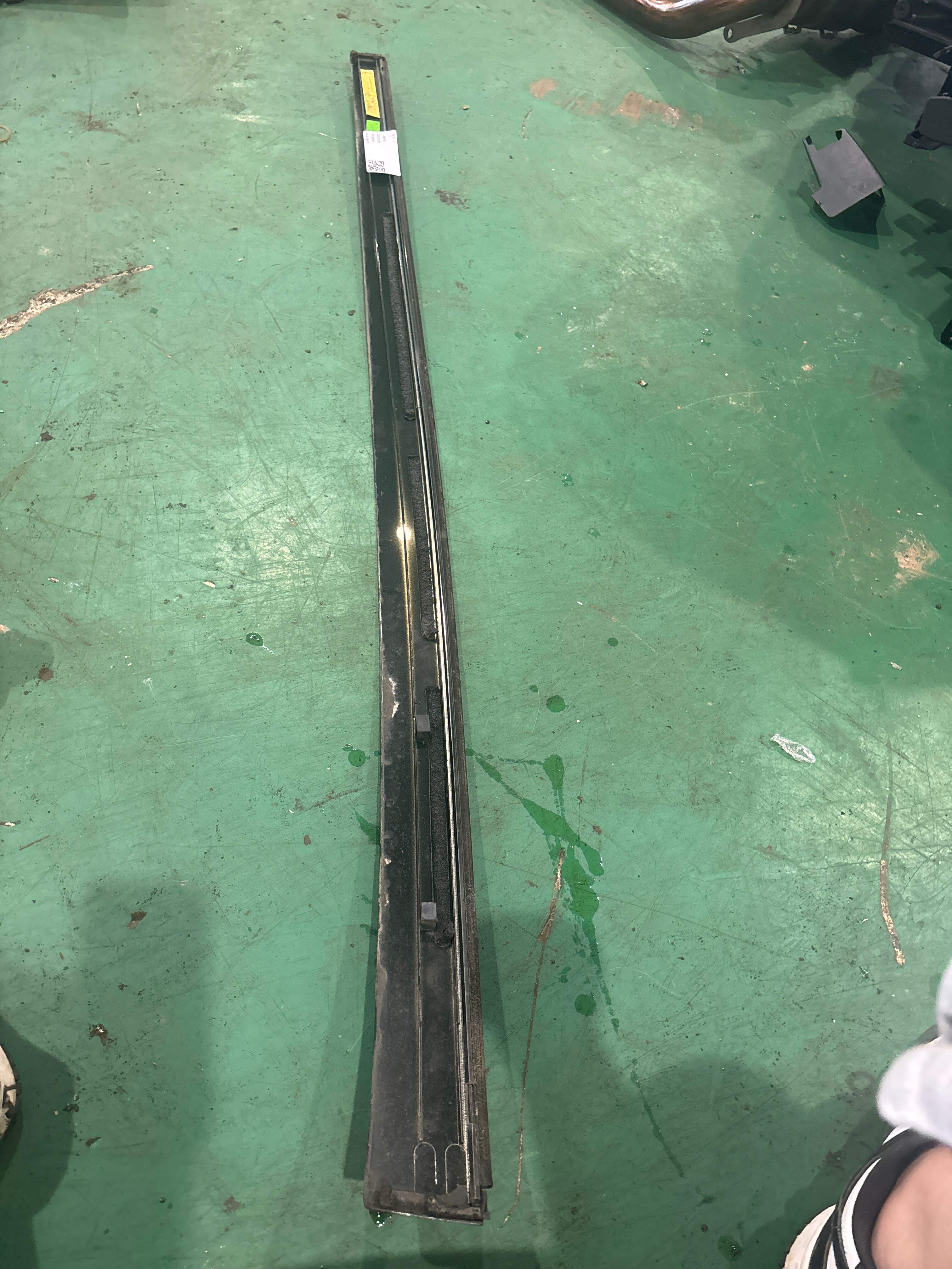 A2466901382 Roof Trim Strip, Left