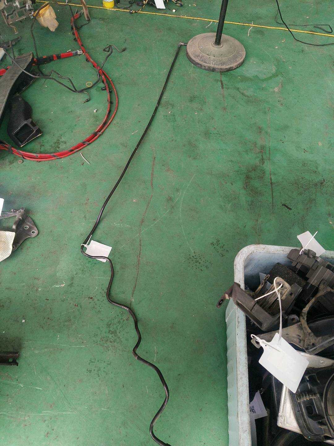 16126752470 Fuel Tank Vent Pipe