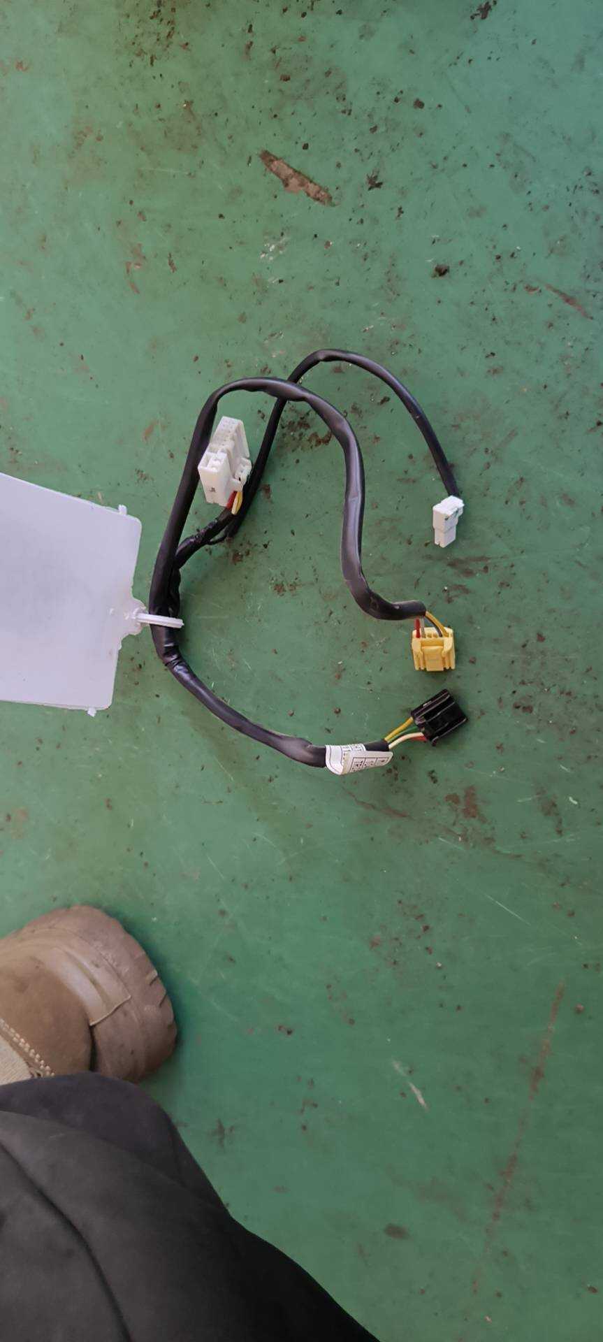 56190F9100 方向盘延长线