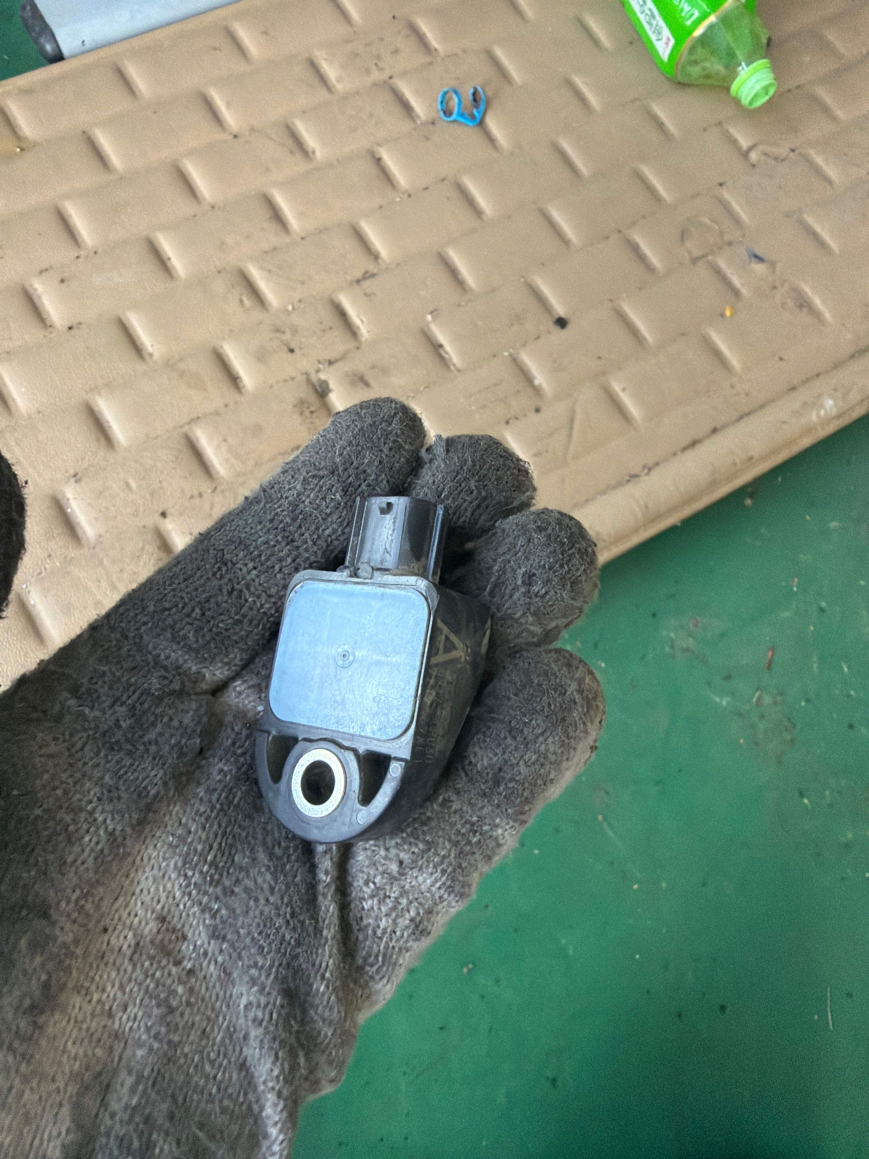 8917309770 Front Airbag Sensor, Left