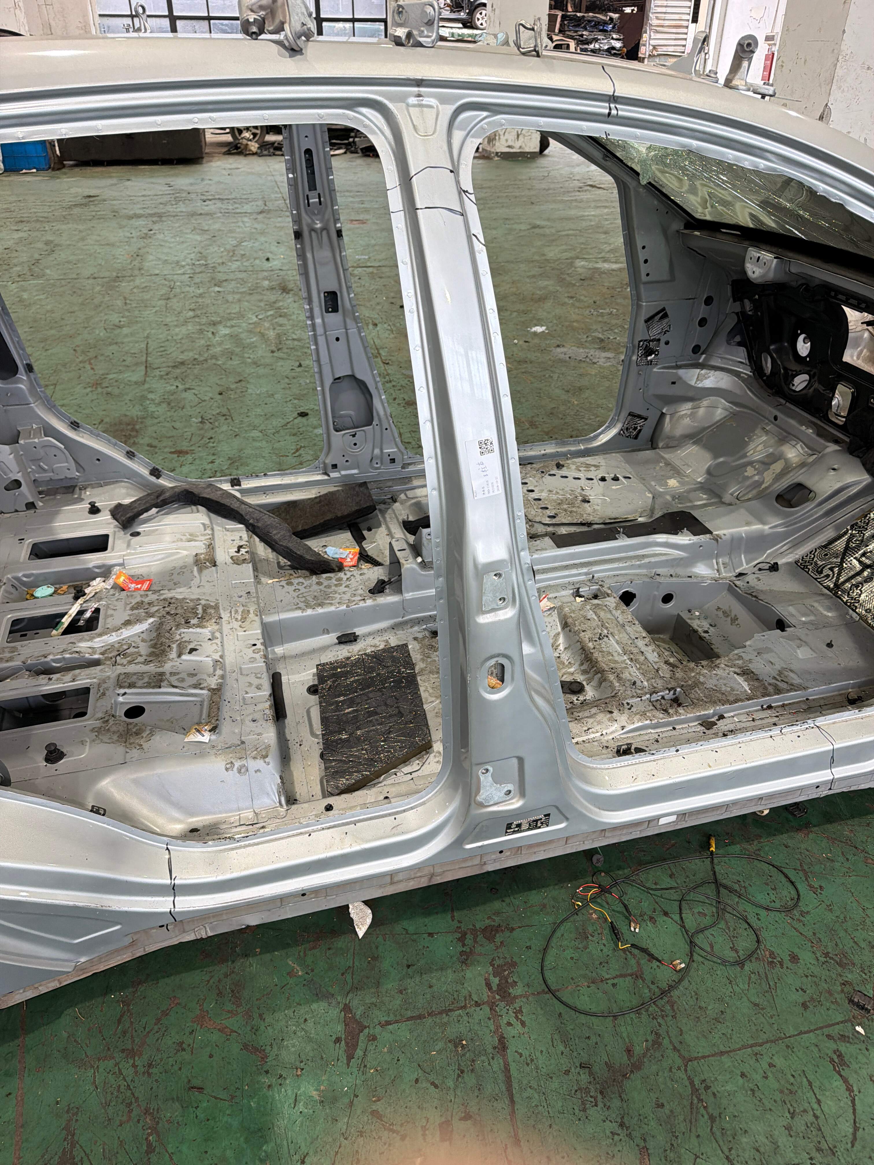 A1696372024 B-Pillar Outer Panel, Right
