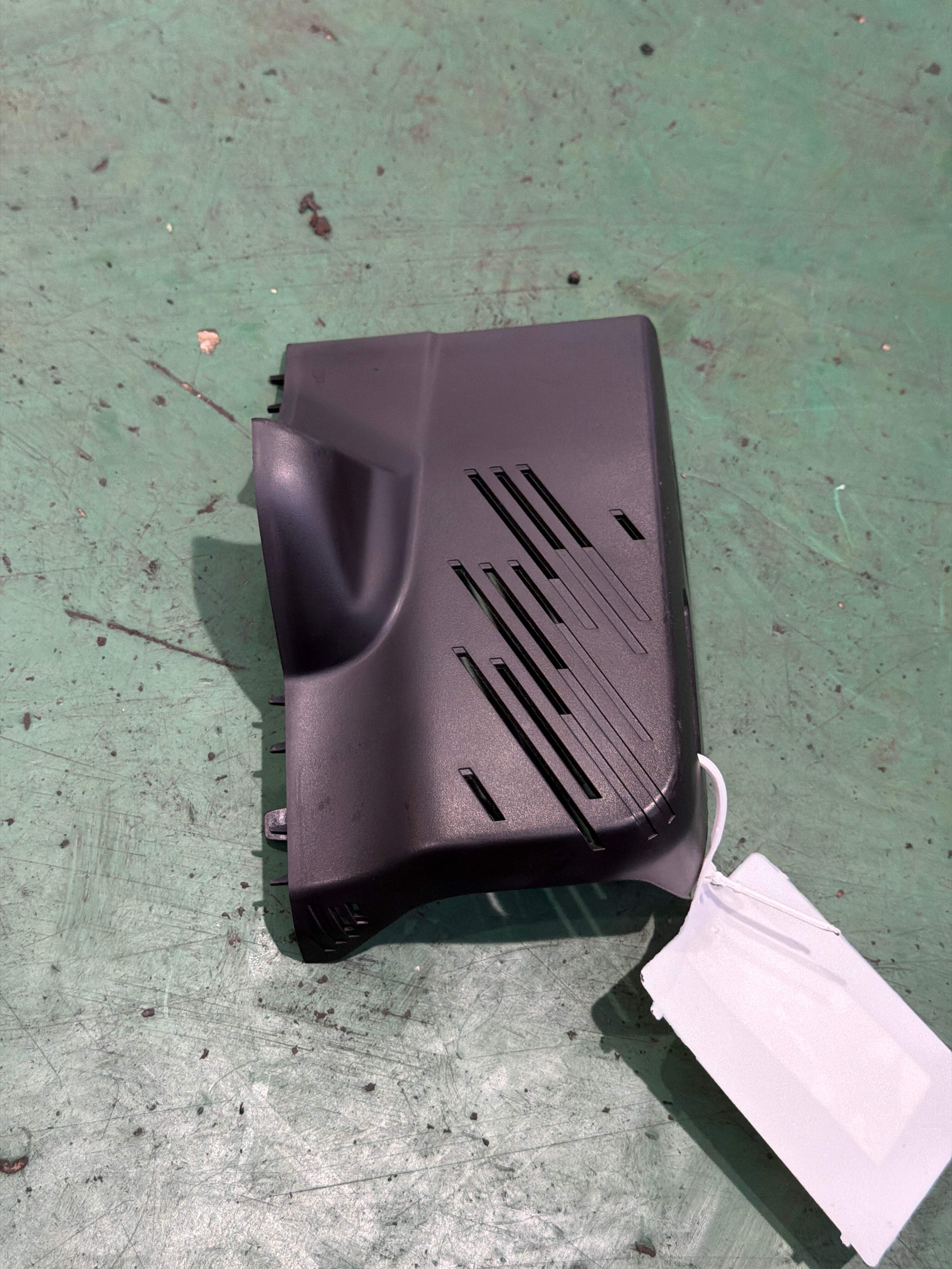 8888820067 传感器盖右1