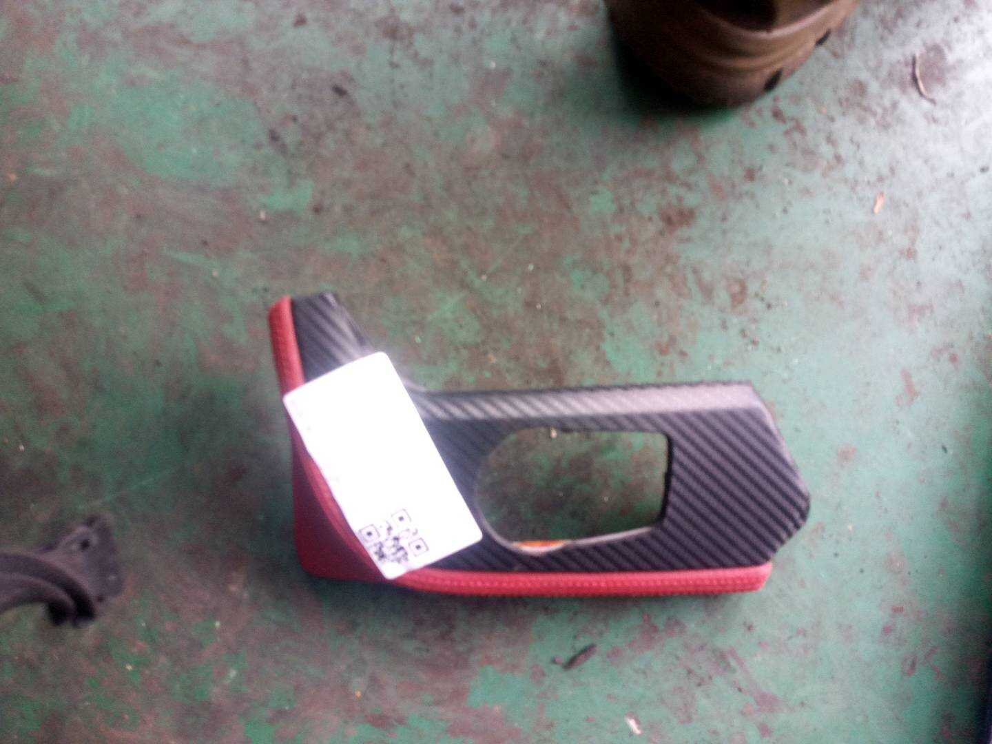 51459167639 Dashboard Center Trim Panel, Left