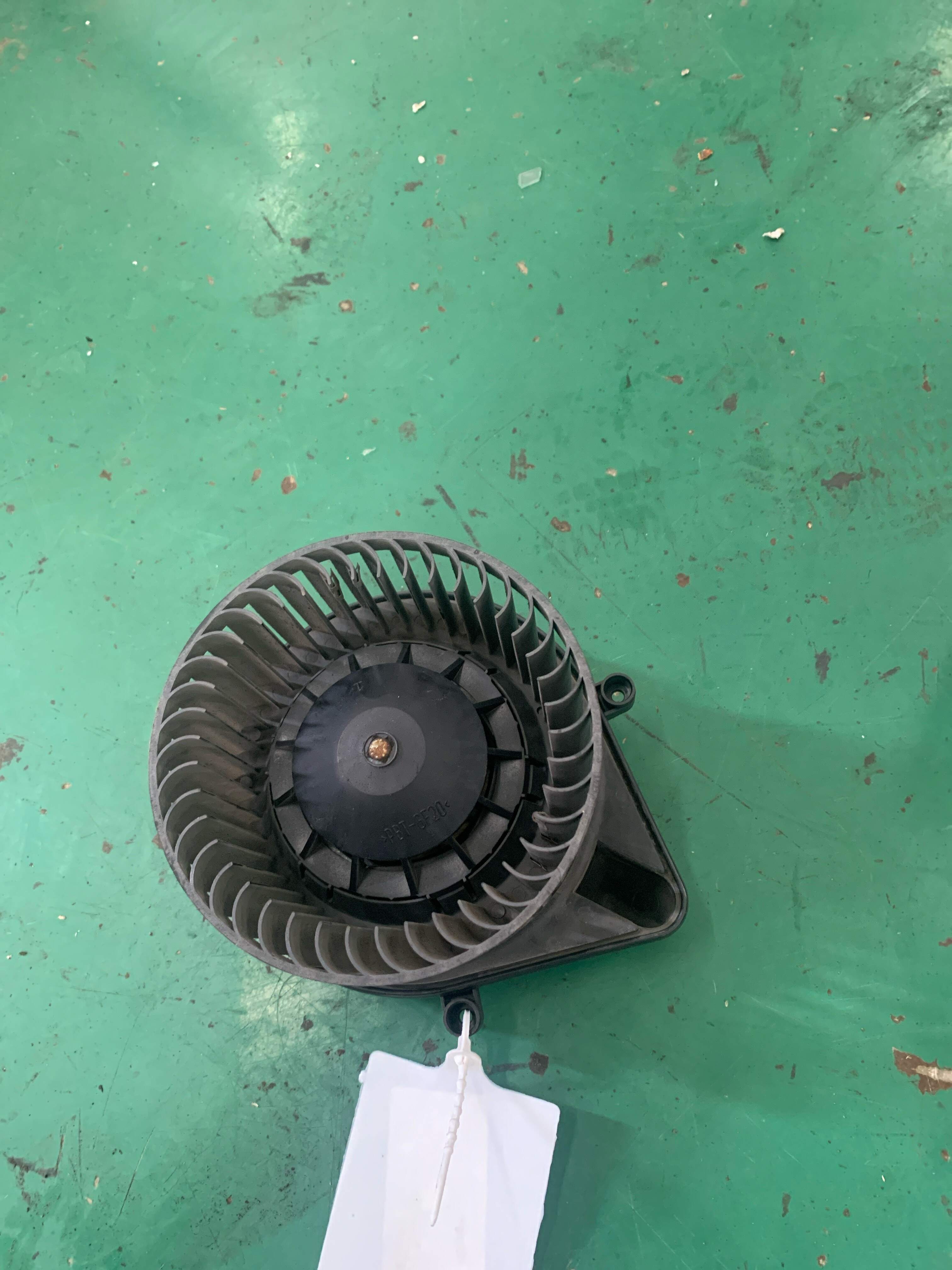 8E1820021E 鼓风机马达