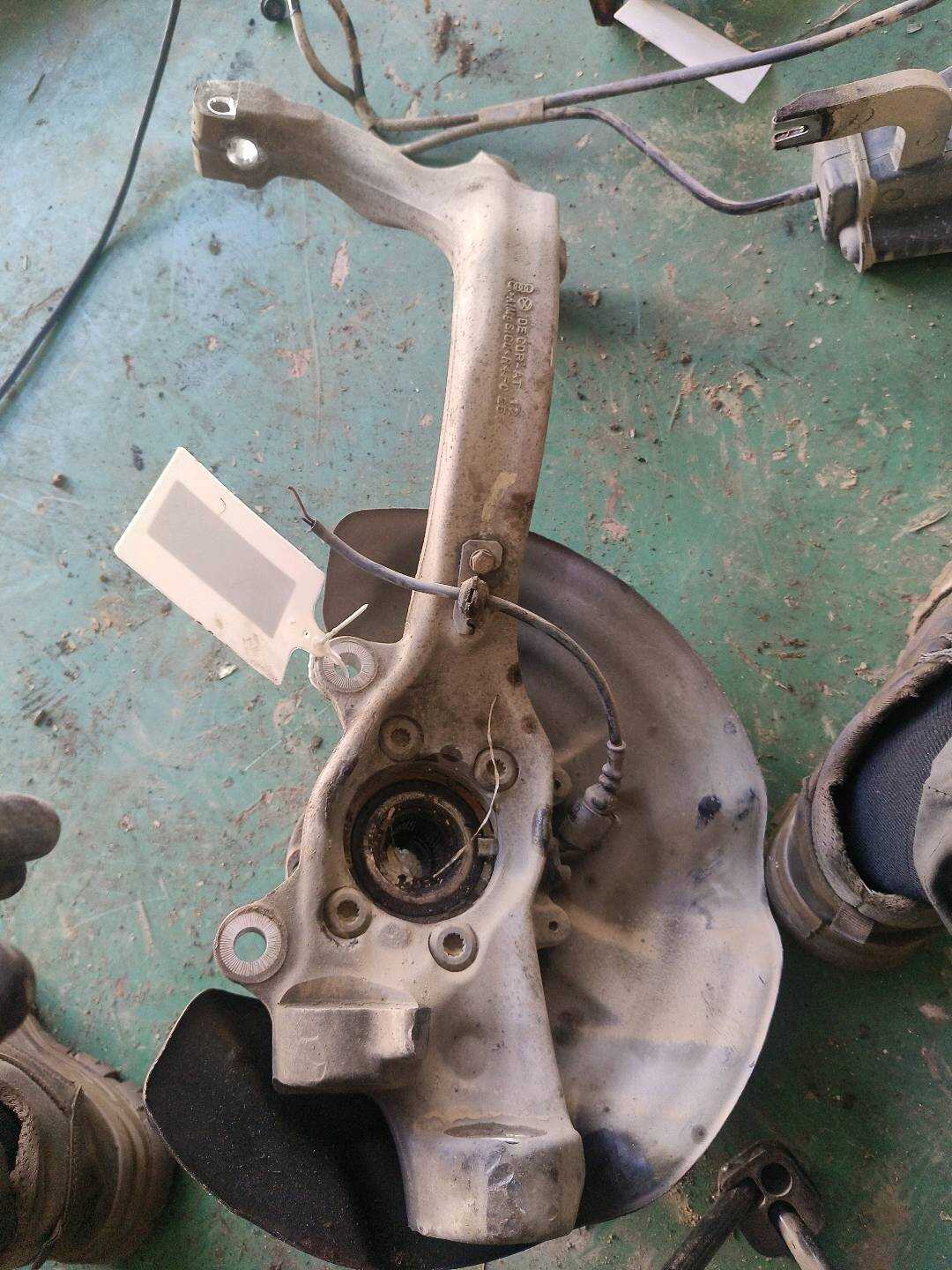 4F0498625B Front Wheel Bearing, Left