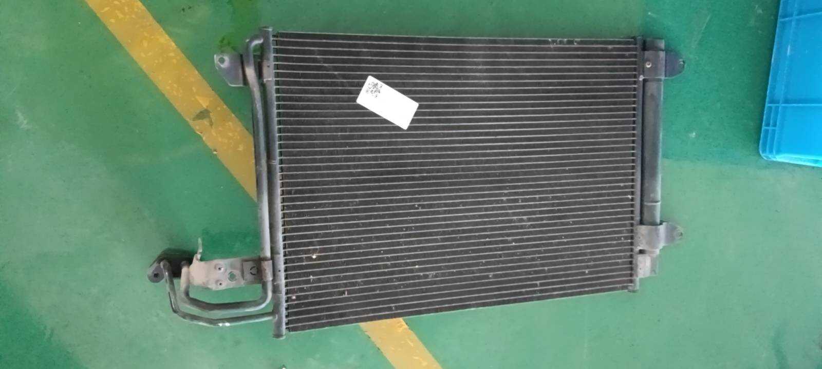 1KD820411C 冷凝器
