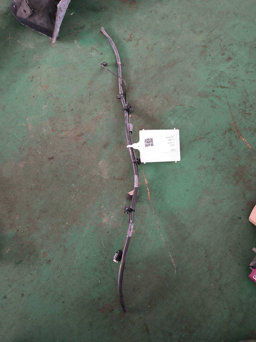 61126928635 管路 可加热喷嘴 左