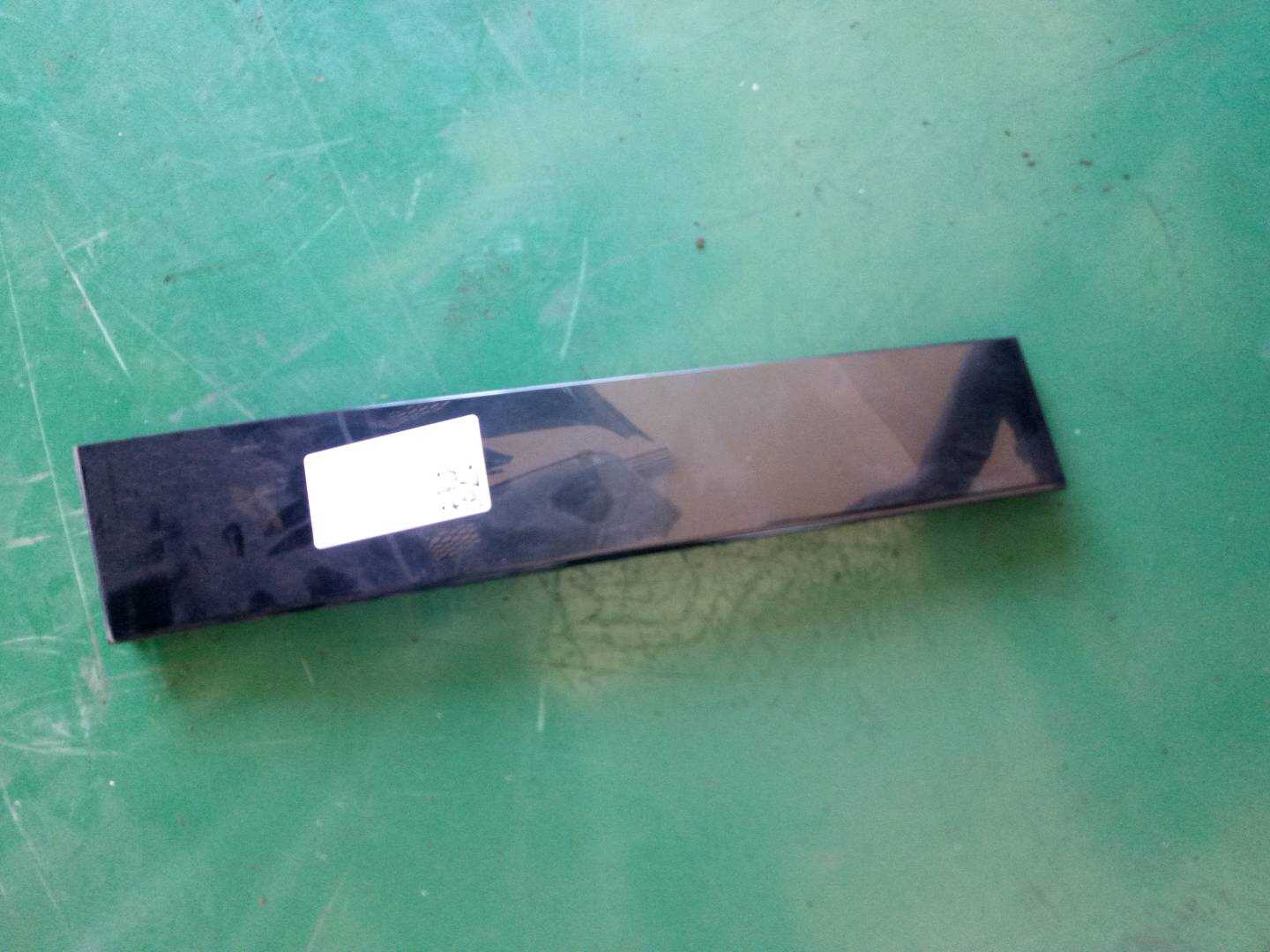 3TD839901 后门窗框外饰板(左前)