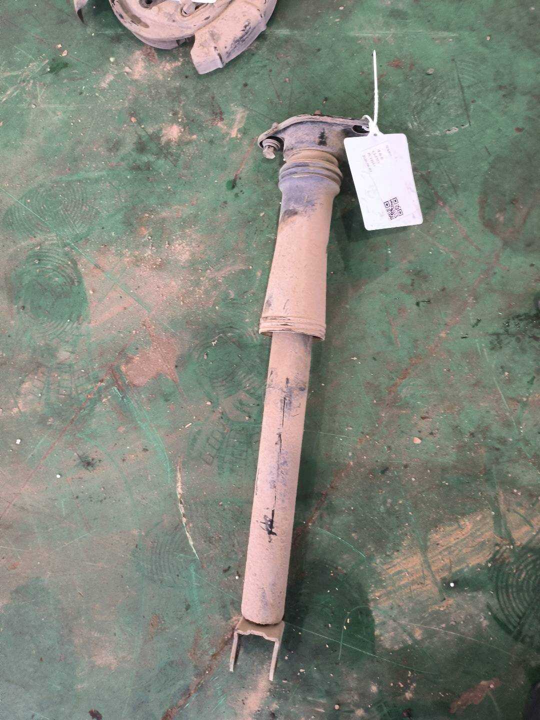 55311B3000 后减震器芯