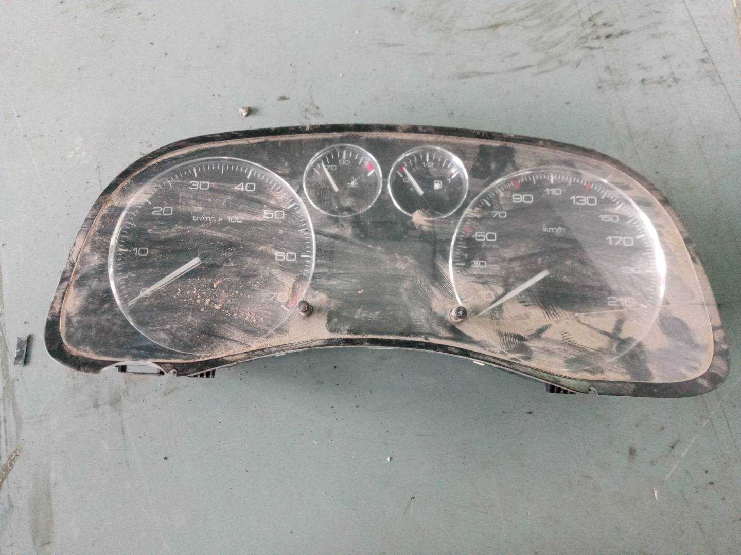 6105G9 组合仪表总成