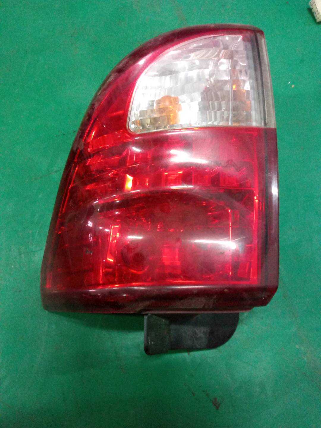4133020T02 Outer Tail Light Assembly, Right