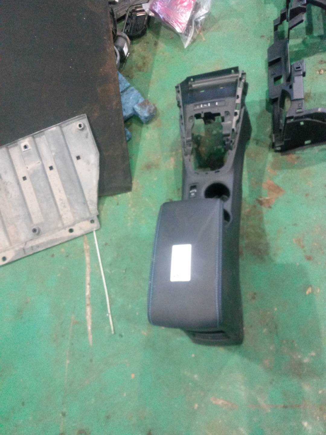 SCEA5305100 副仪表板本体总成