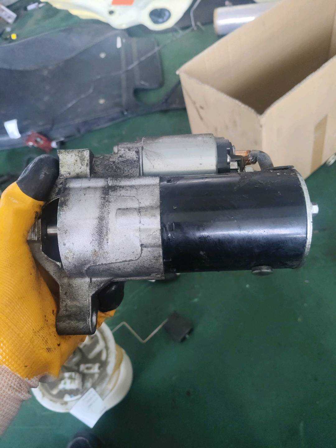 B016590 Starter Motor