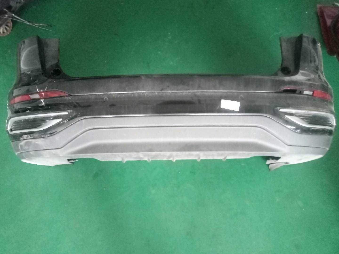 R2TZ17C830AA 后保险杠皮
