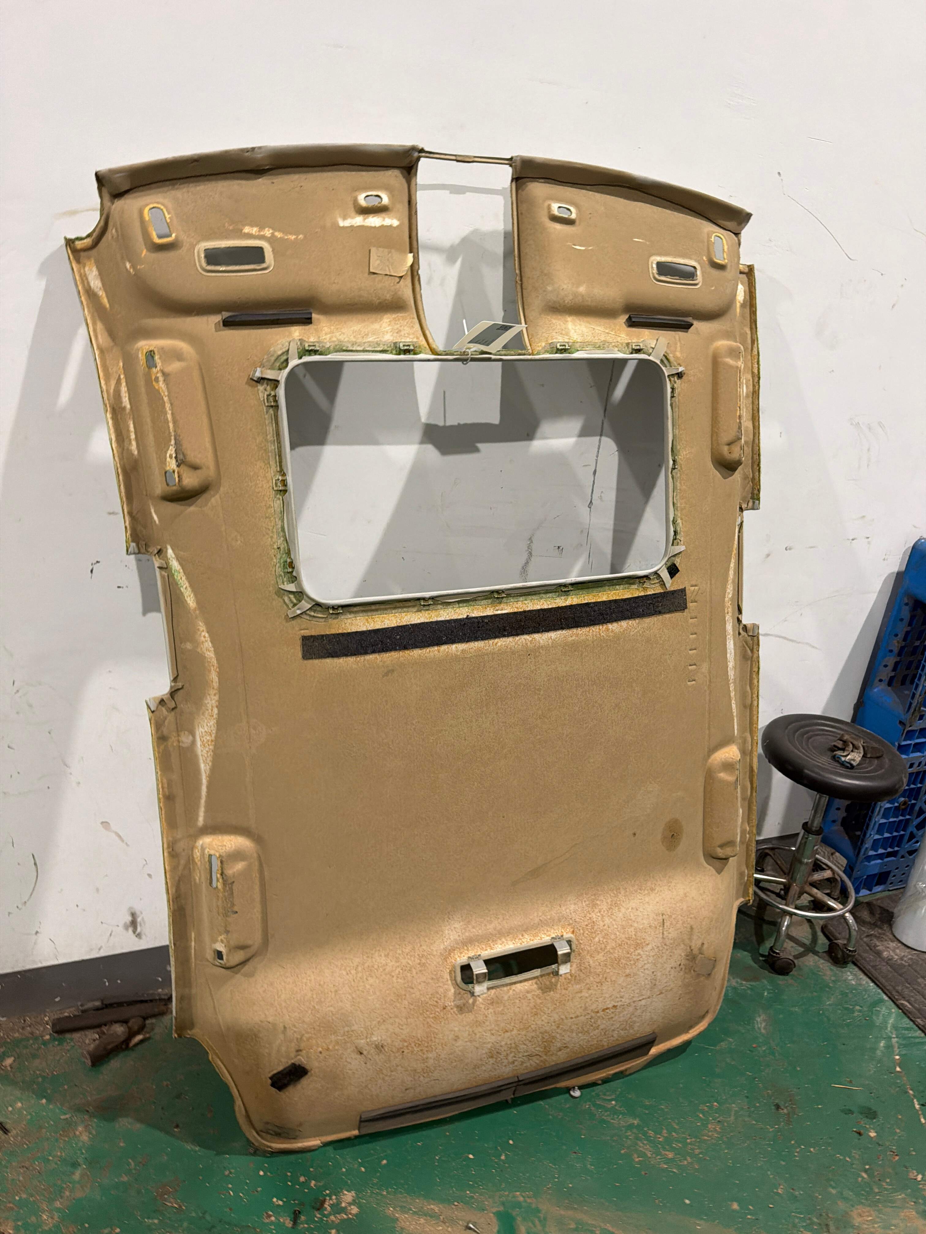 4FD867505D Roof Headliner