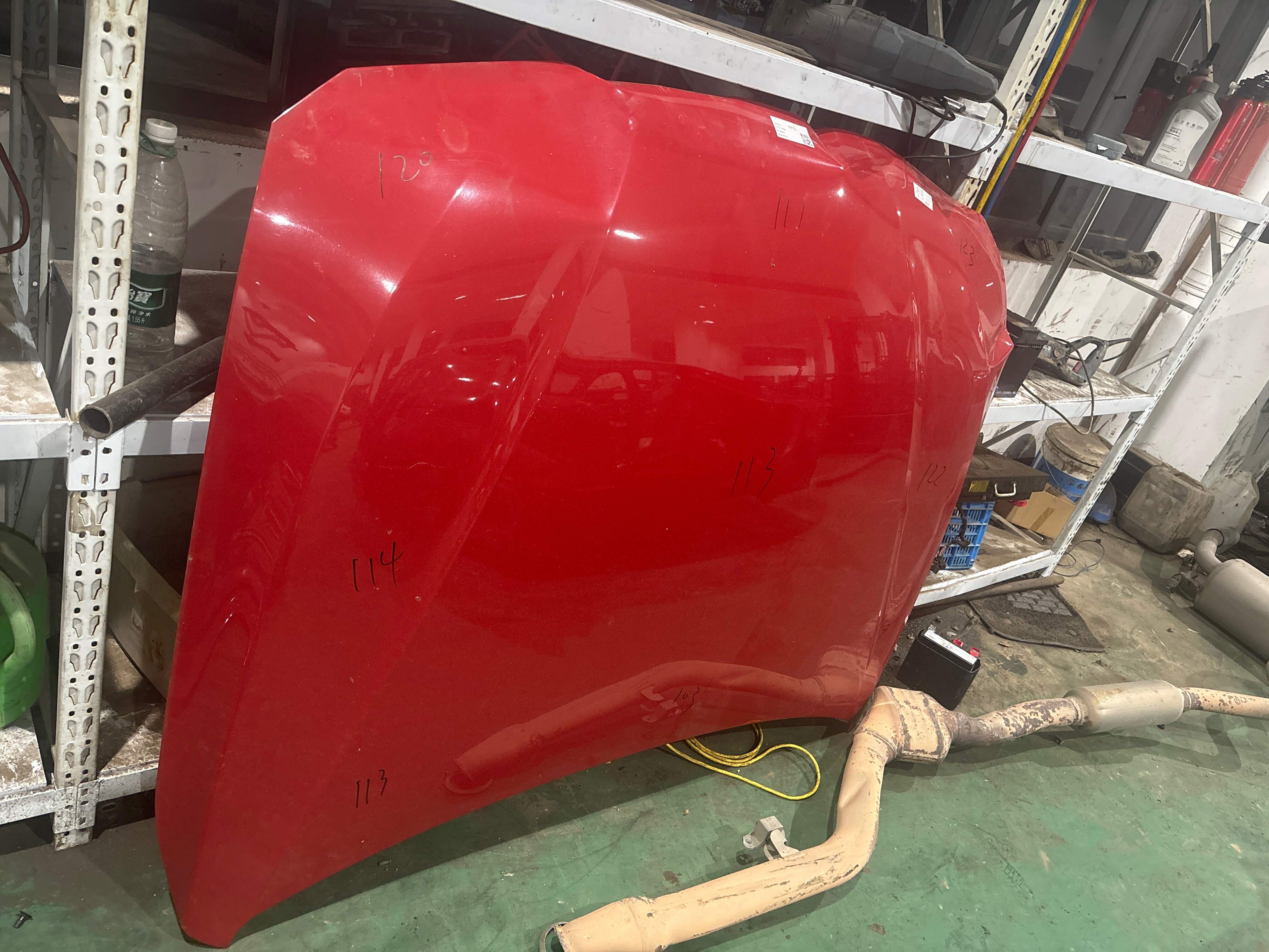 41007290944 Front Hood