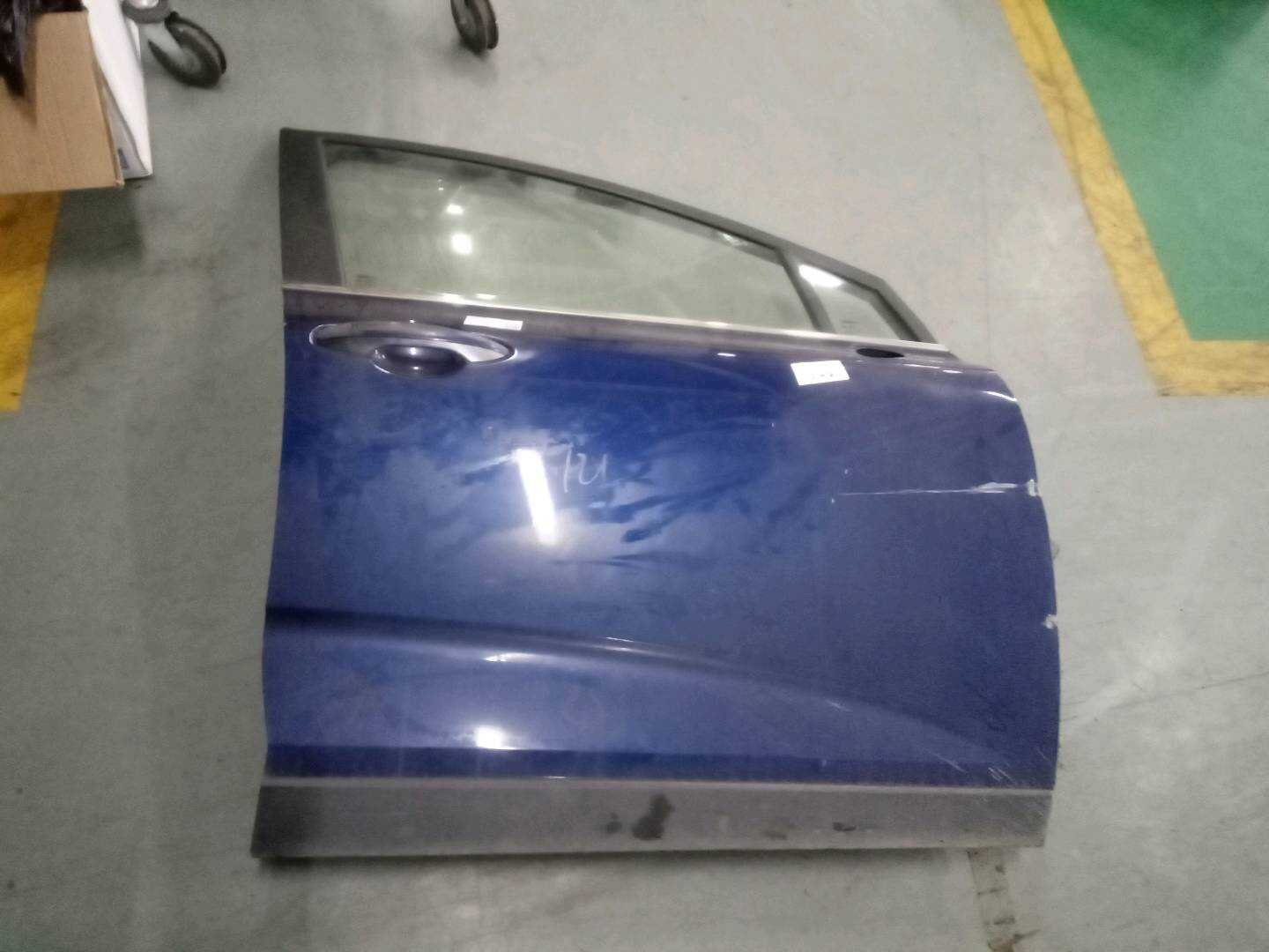 5075007600C15 前门壳（右）
