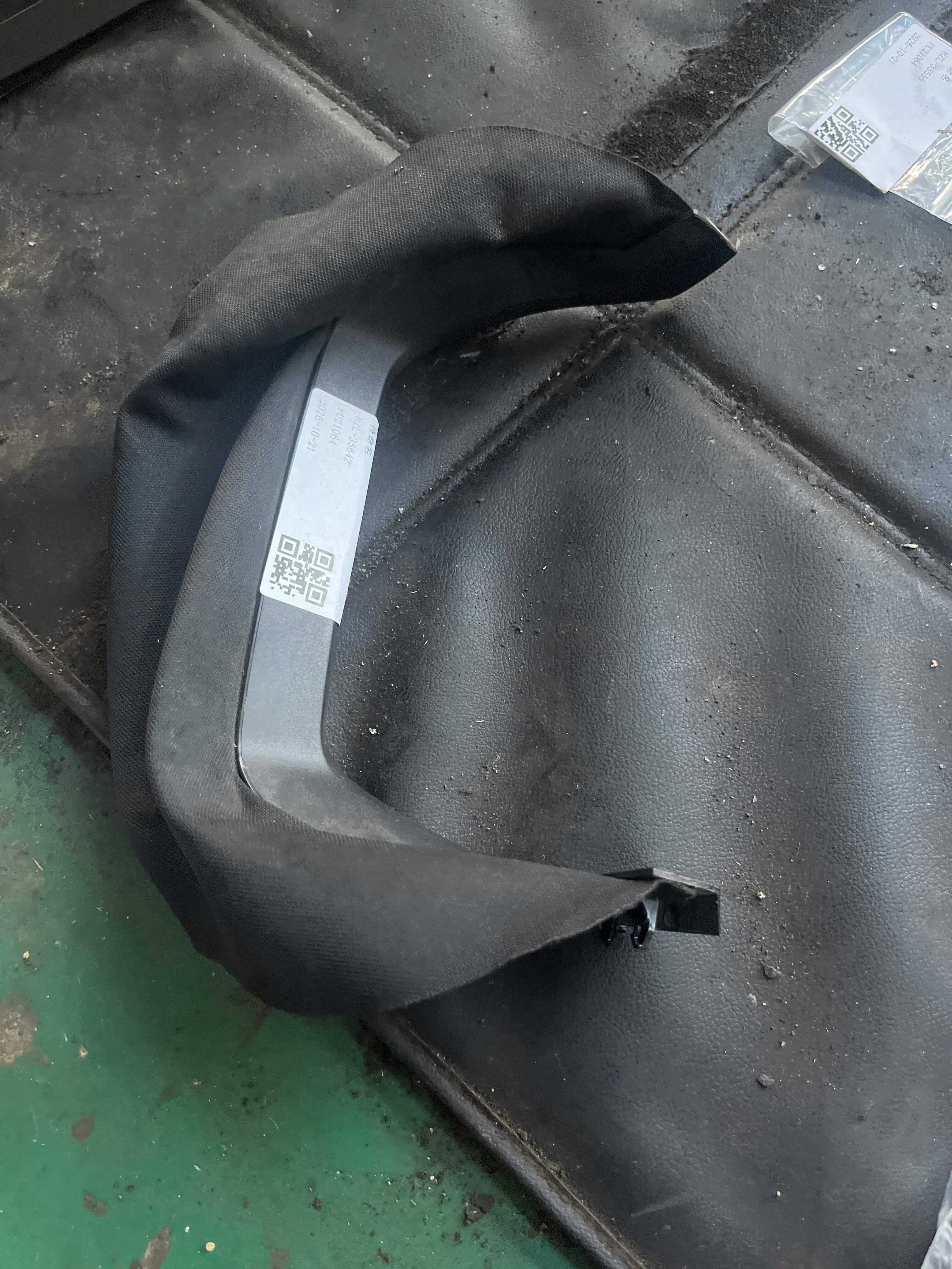 51459348999 Steering Column Gap Cover