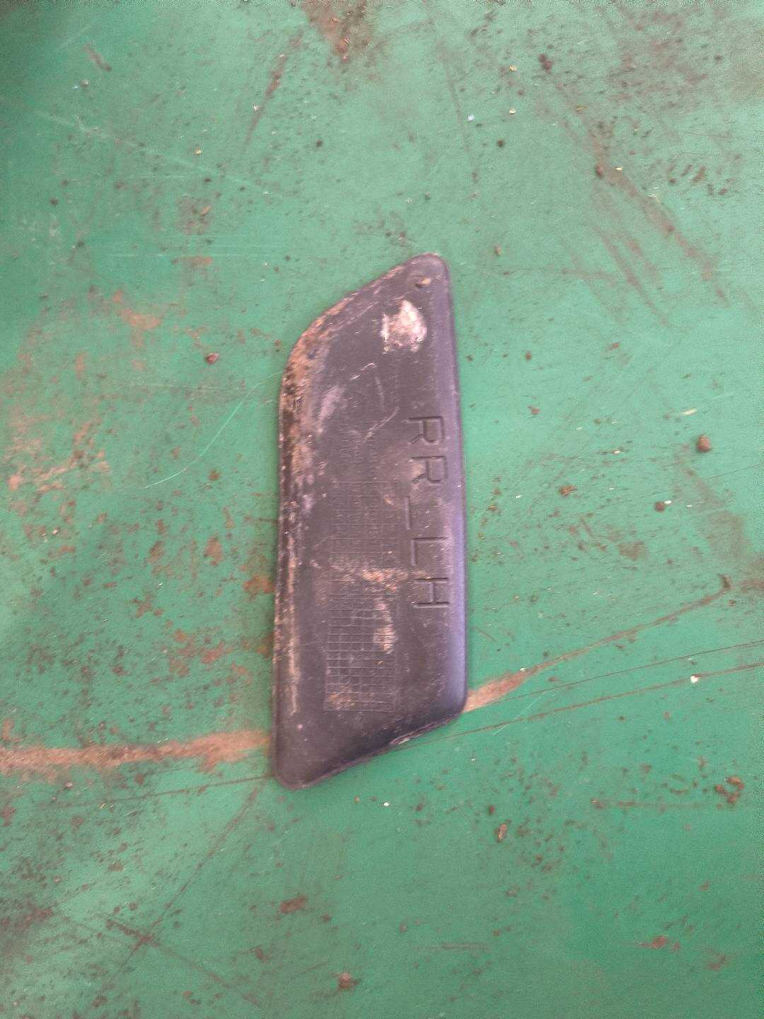 P0074816AC Rear Left Grab Handle Box Cover