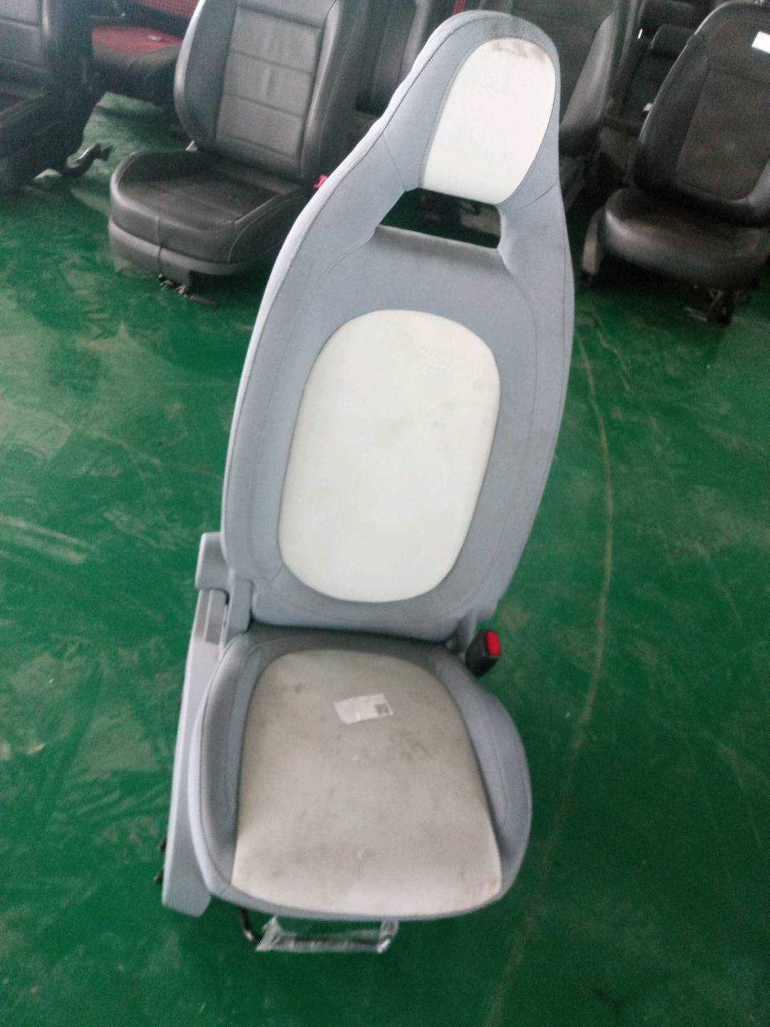6800020AD01A1042 副驾驶员座椅总成