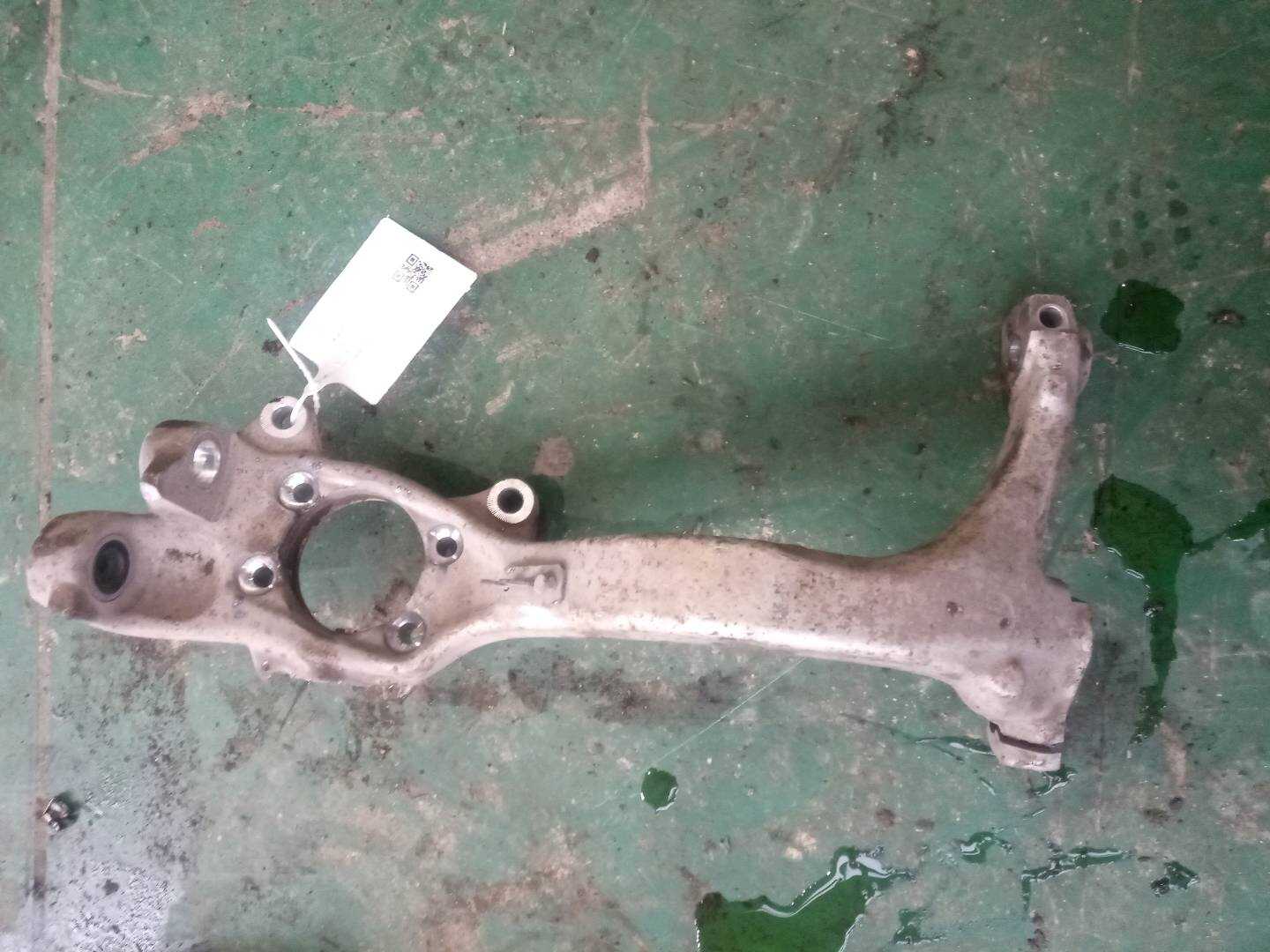 8E0407253C Front Steering Knuckle, Left