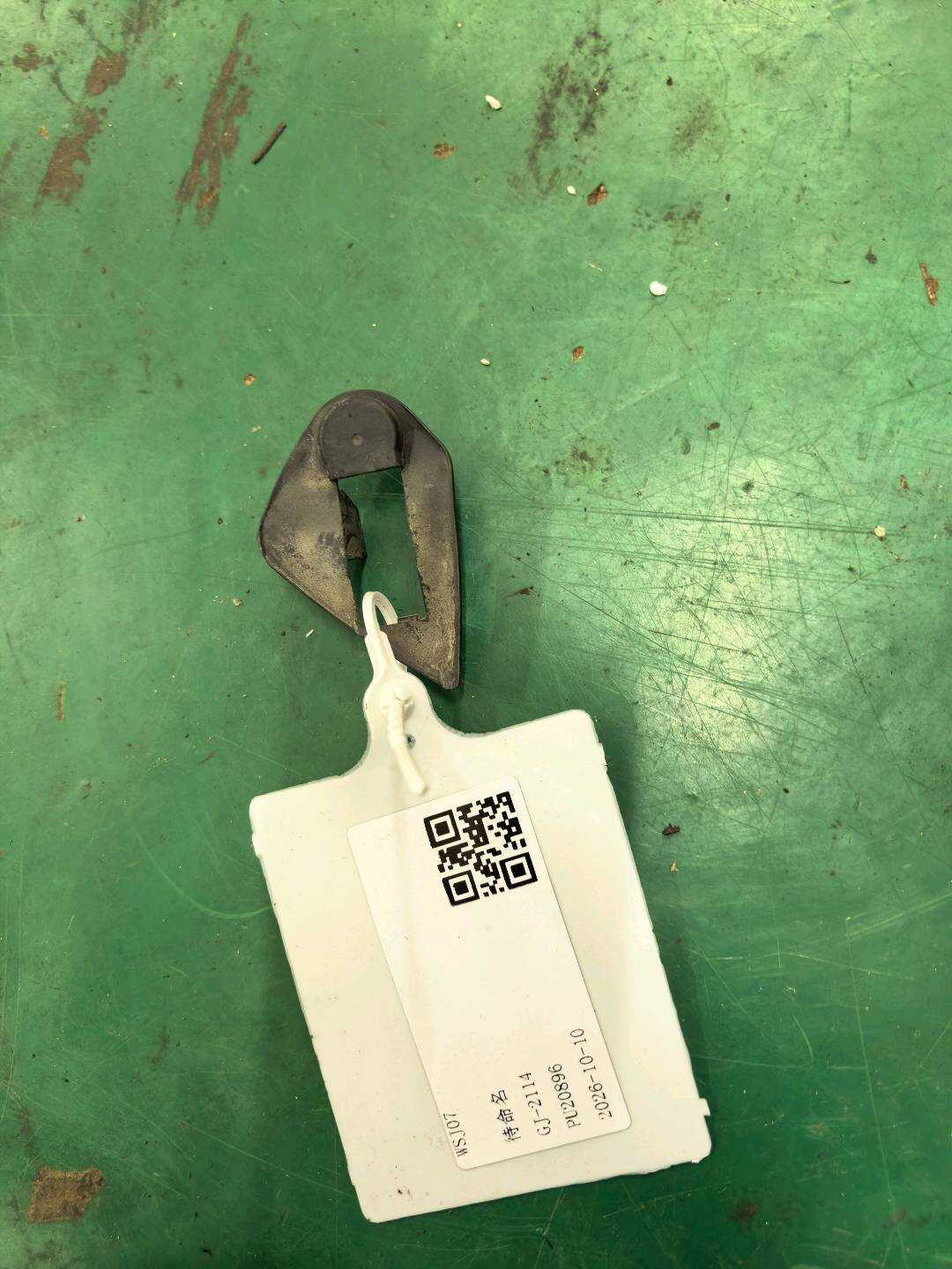 72148TL0E01 前门外拉手隔垫（右前）