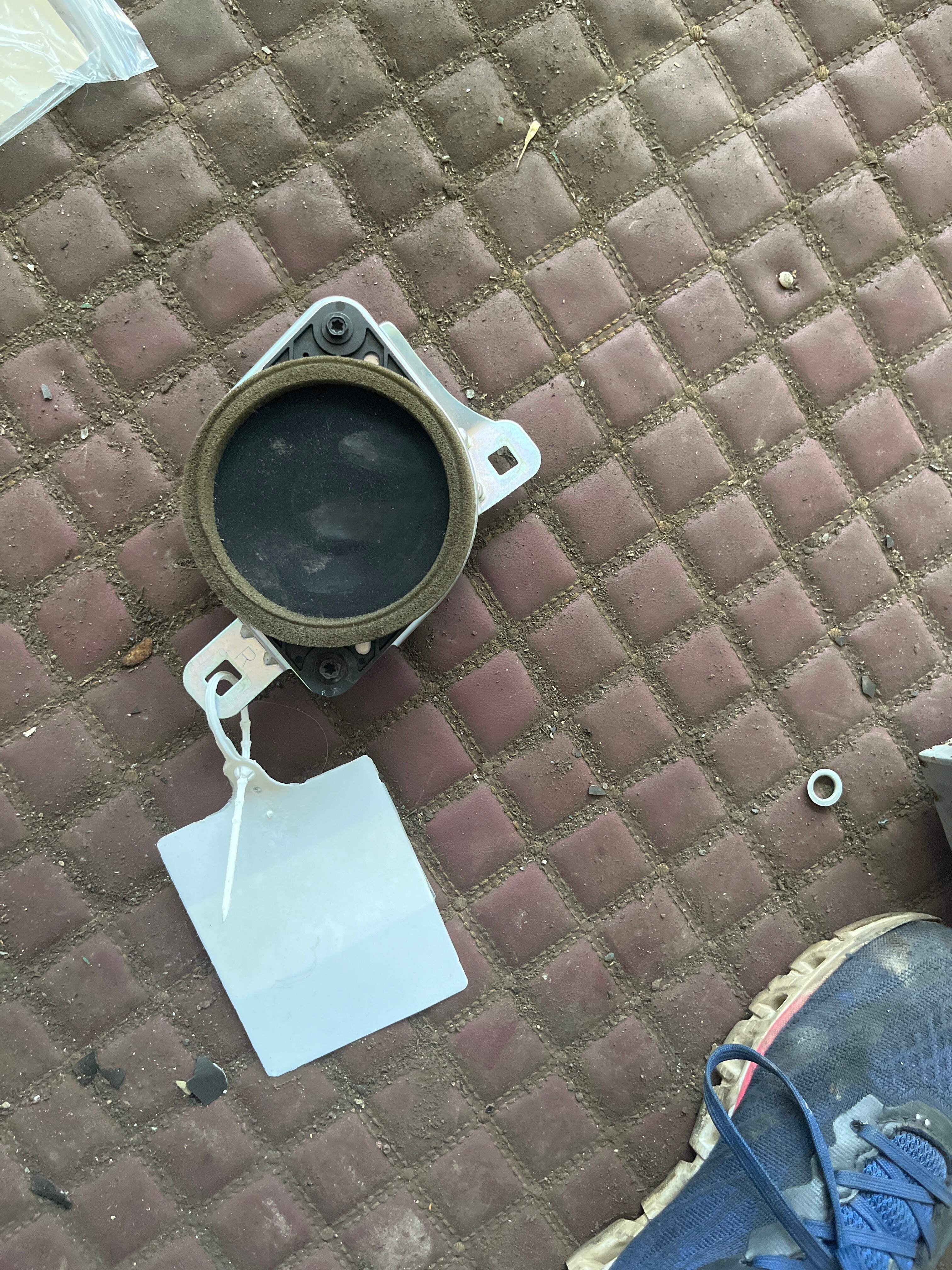 861600WL90 侧围扬声器(右)