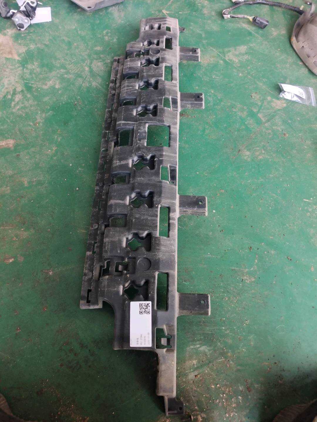 GR2B17E899AA 隔离器