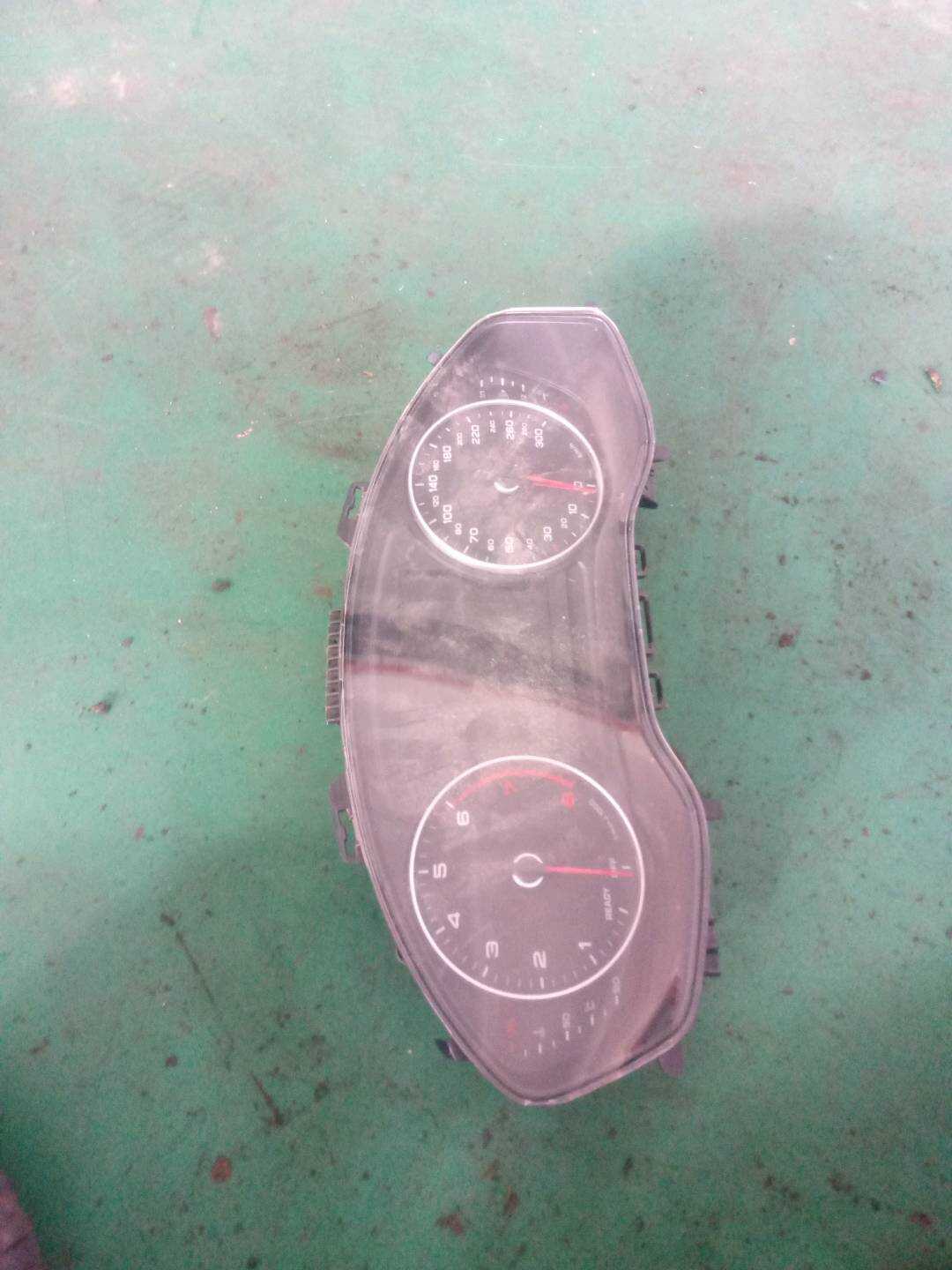 L8WD920740A 组合仪表总成