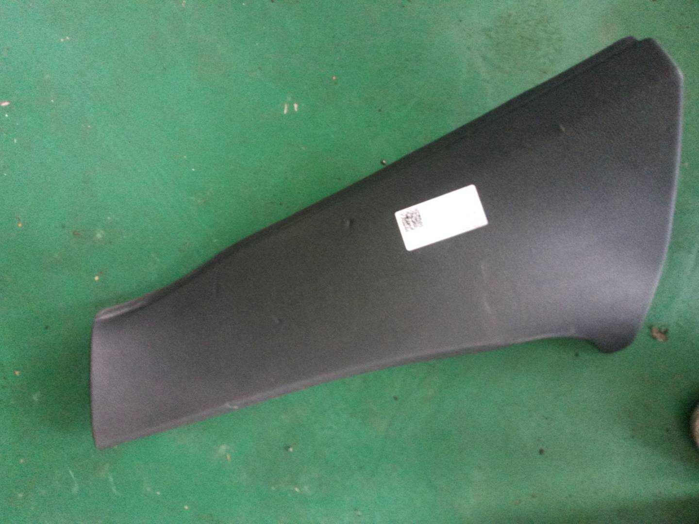51479136011 C柱内衬(左下)