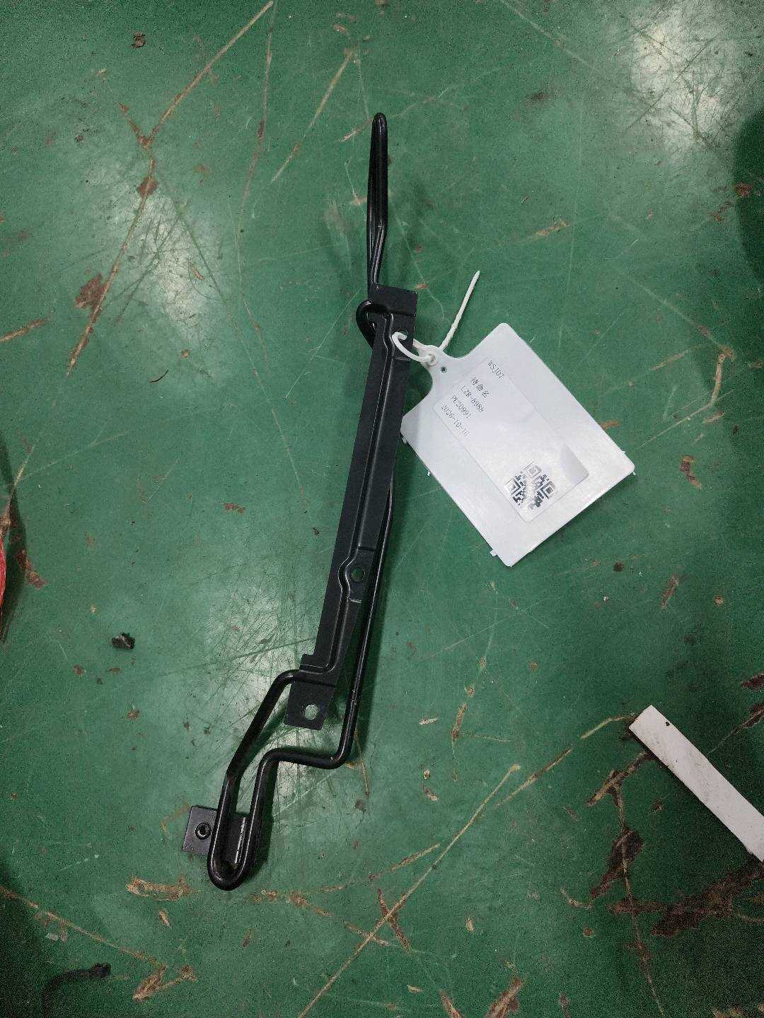 4L0881560A 座椅固定卡箍(右)
