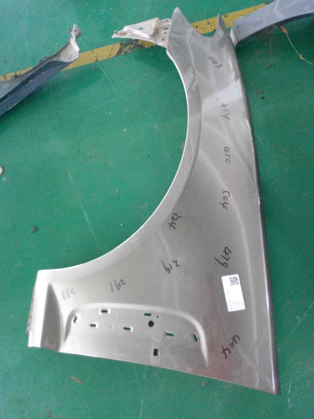 C2Z14006 Front Fender, Left