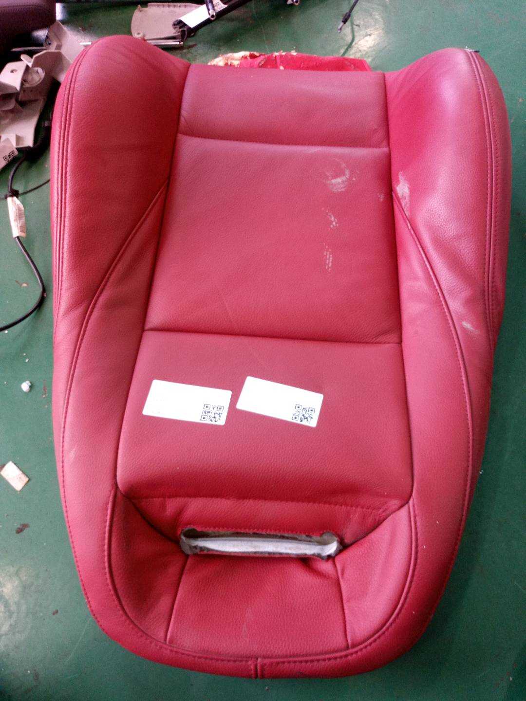 52109176148 副驾驶员座椅靠背软垫