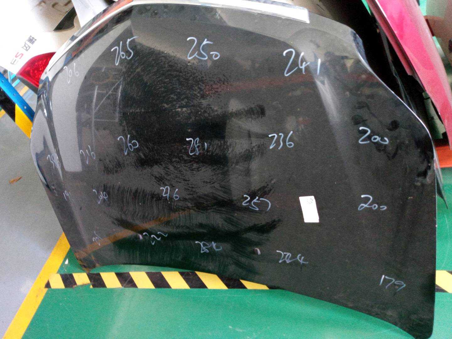 20857909 Front Hood Assembly
