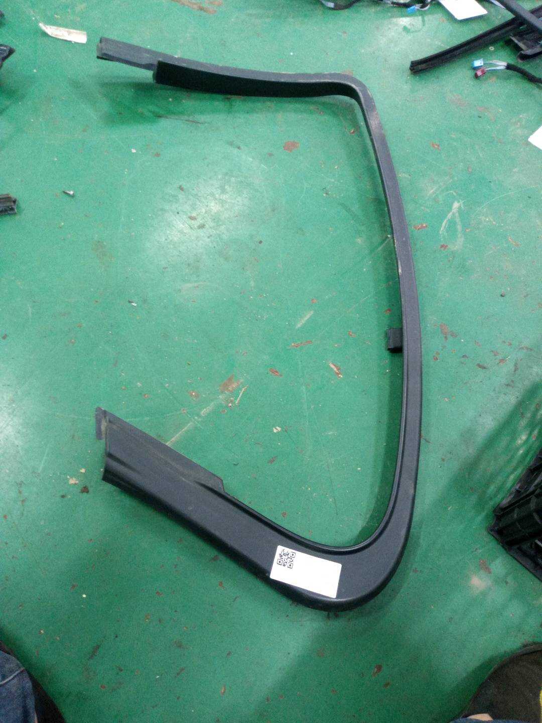 51357182036 Rear Door Window Frame Inner Trim (Upper Right)