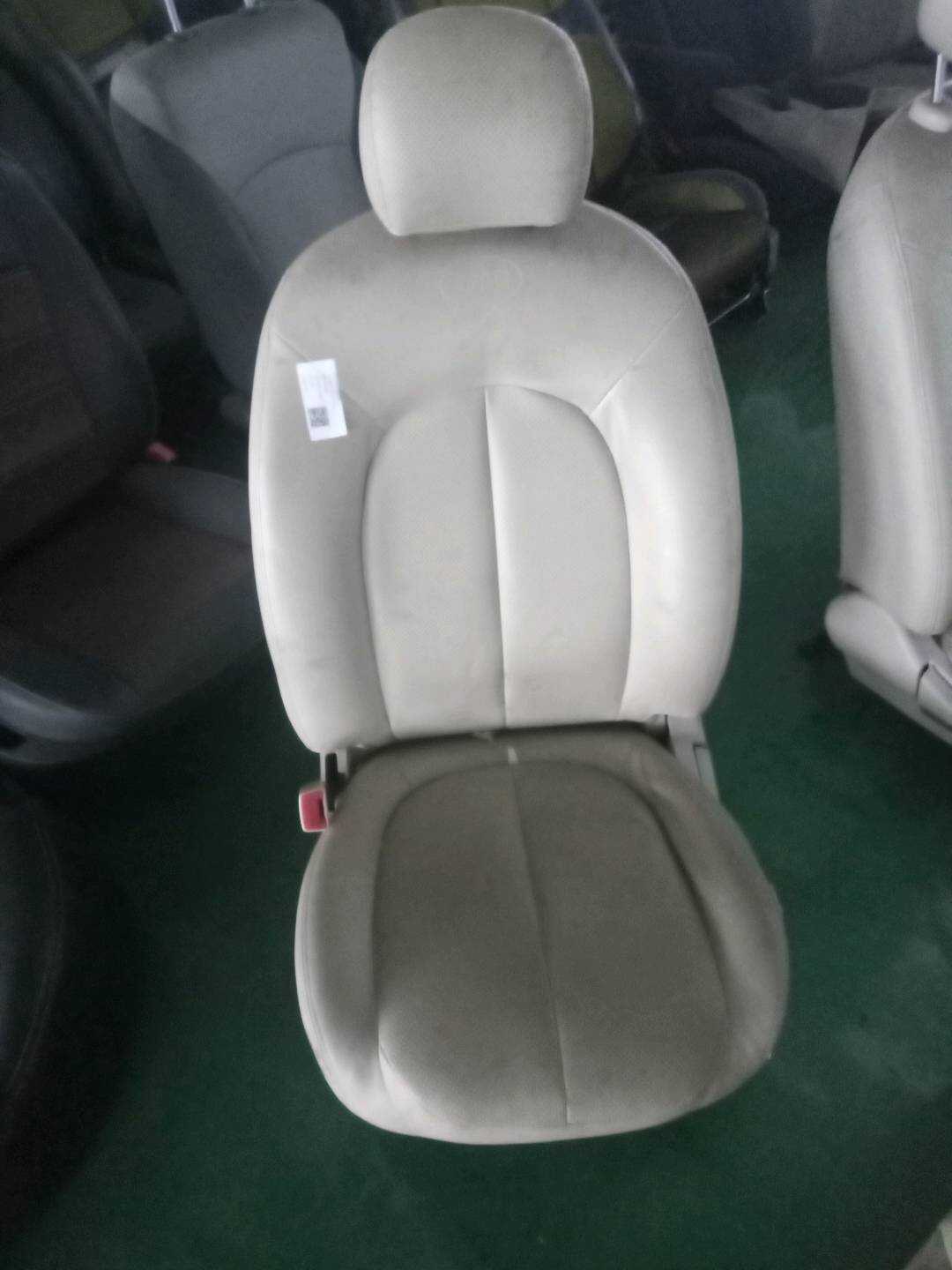 20250301082217 驾驶员座椅总成