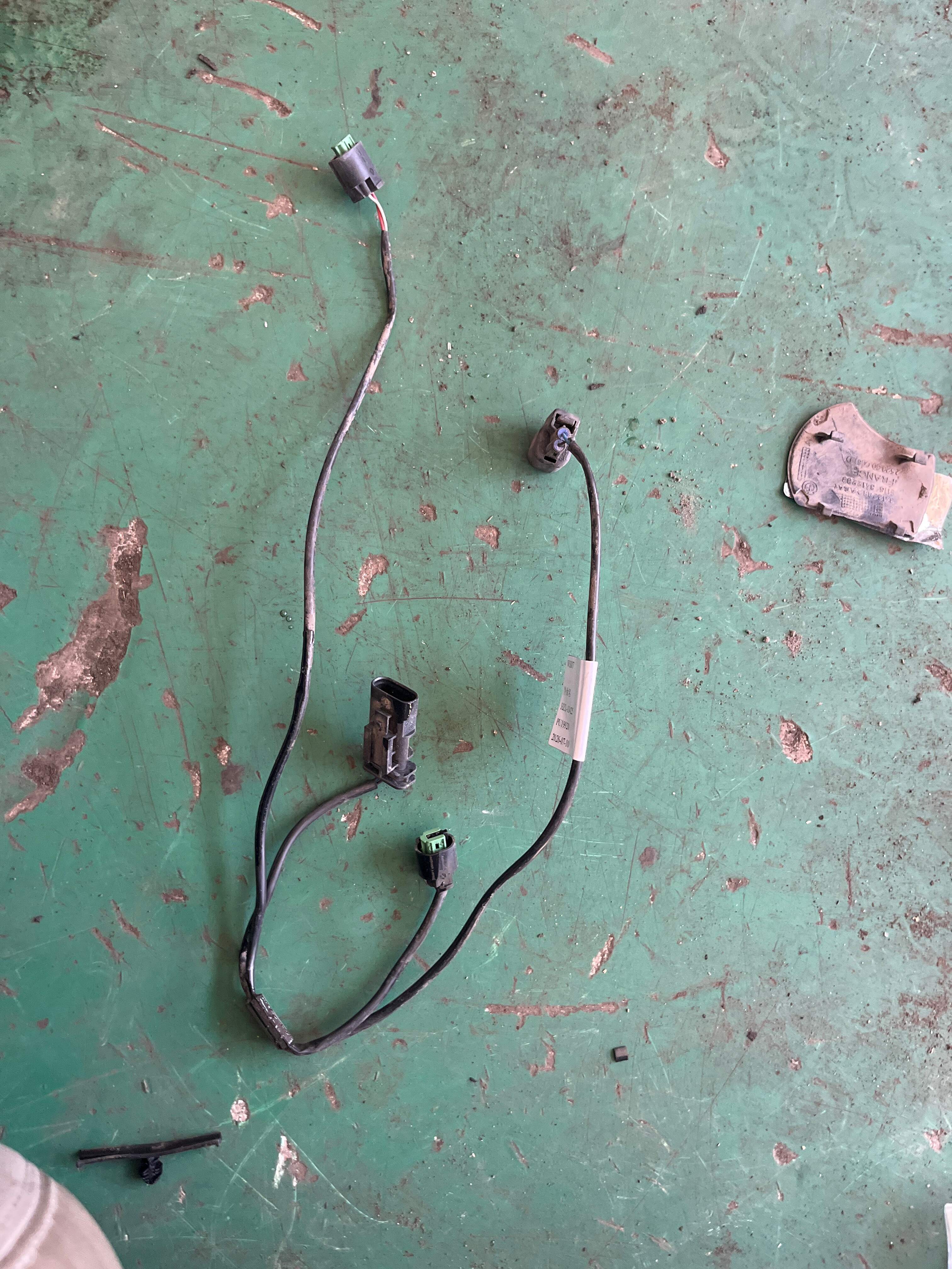 LR028097 Trunk Lid Wiring Harness