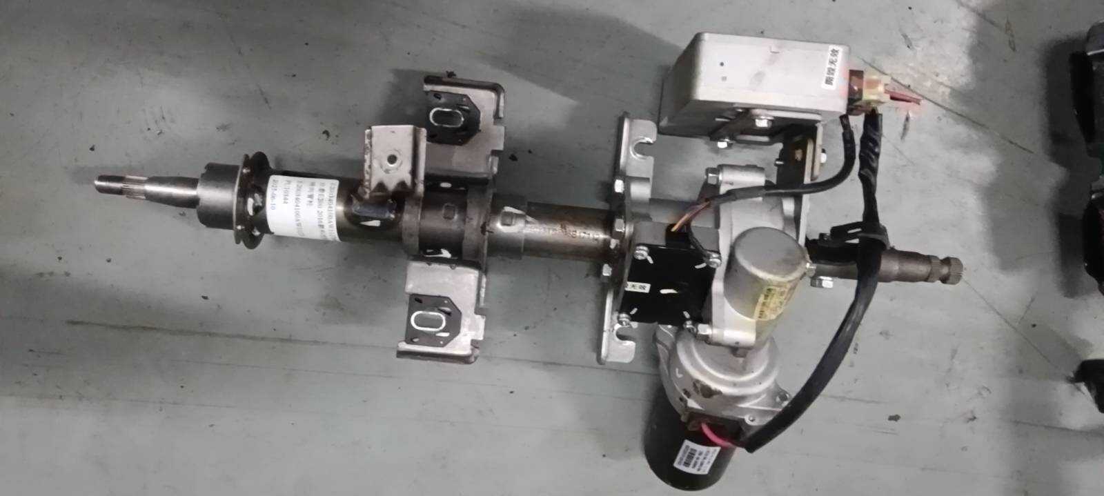 E2003404100AW1127684 电子转向管柱