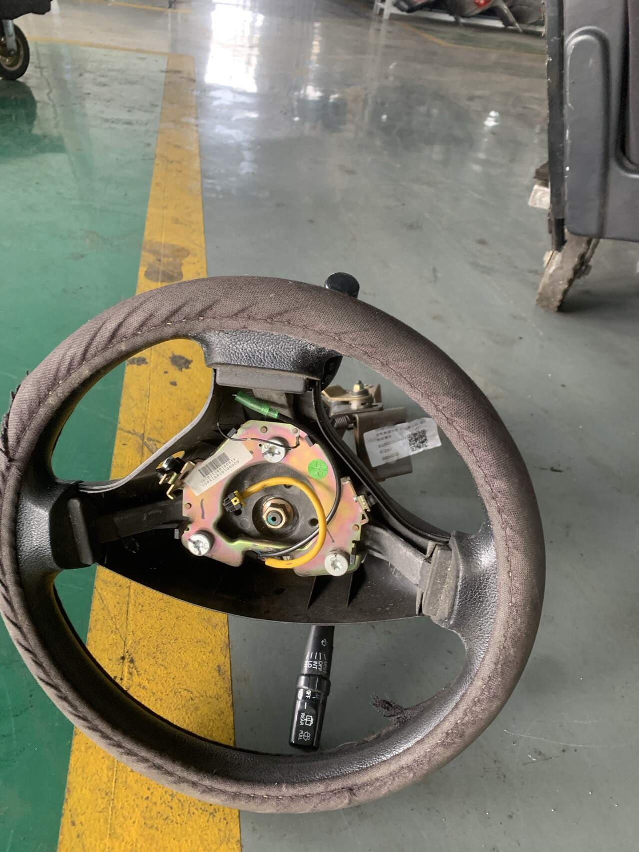 1014015020 Steering Column