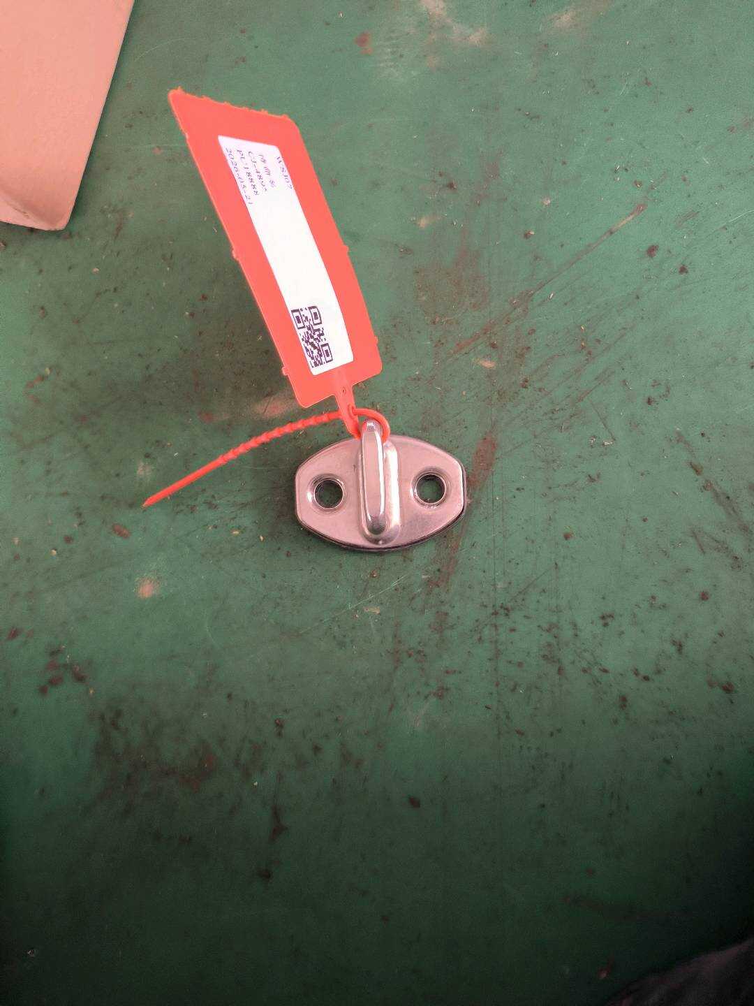 WSJ07L3CD837767 前门锁栓
