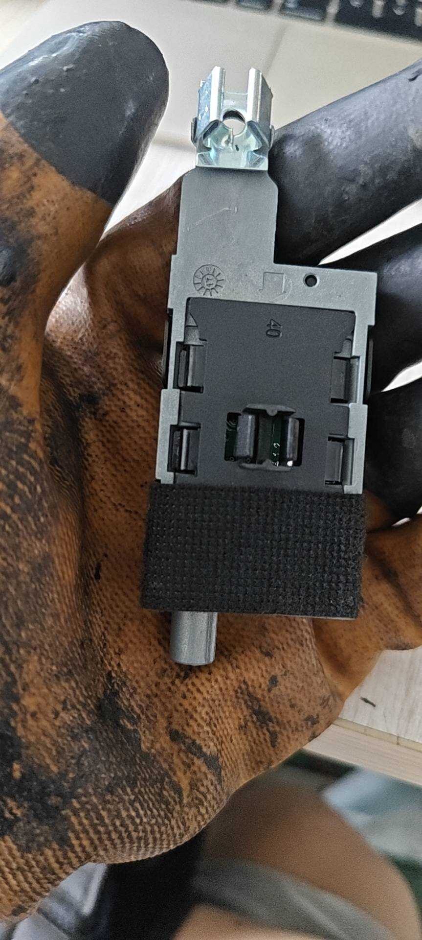 50548989 Amplifier